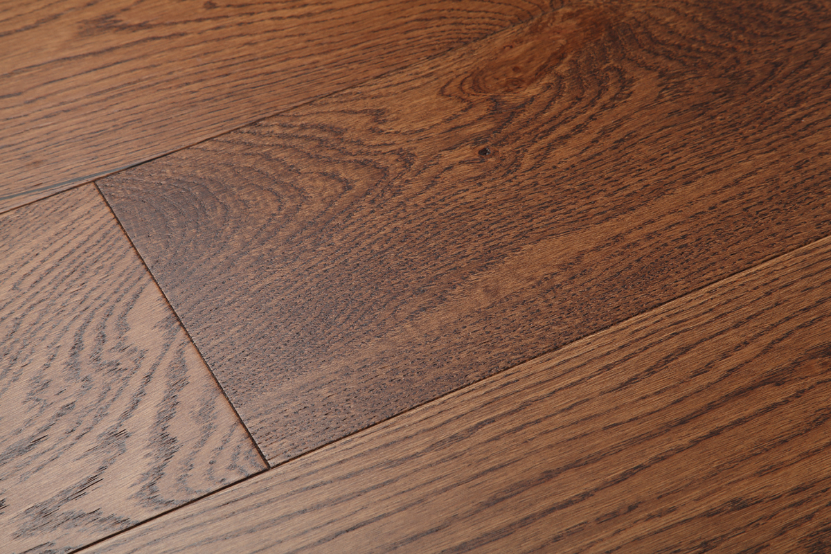 Изображение товара Паркетная доска Kosmos Wood Дуб Коньячный 32 класс 14 мм с фасками