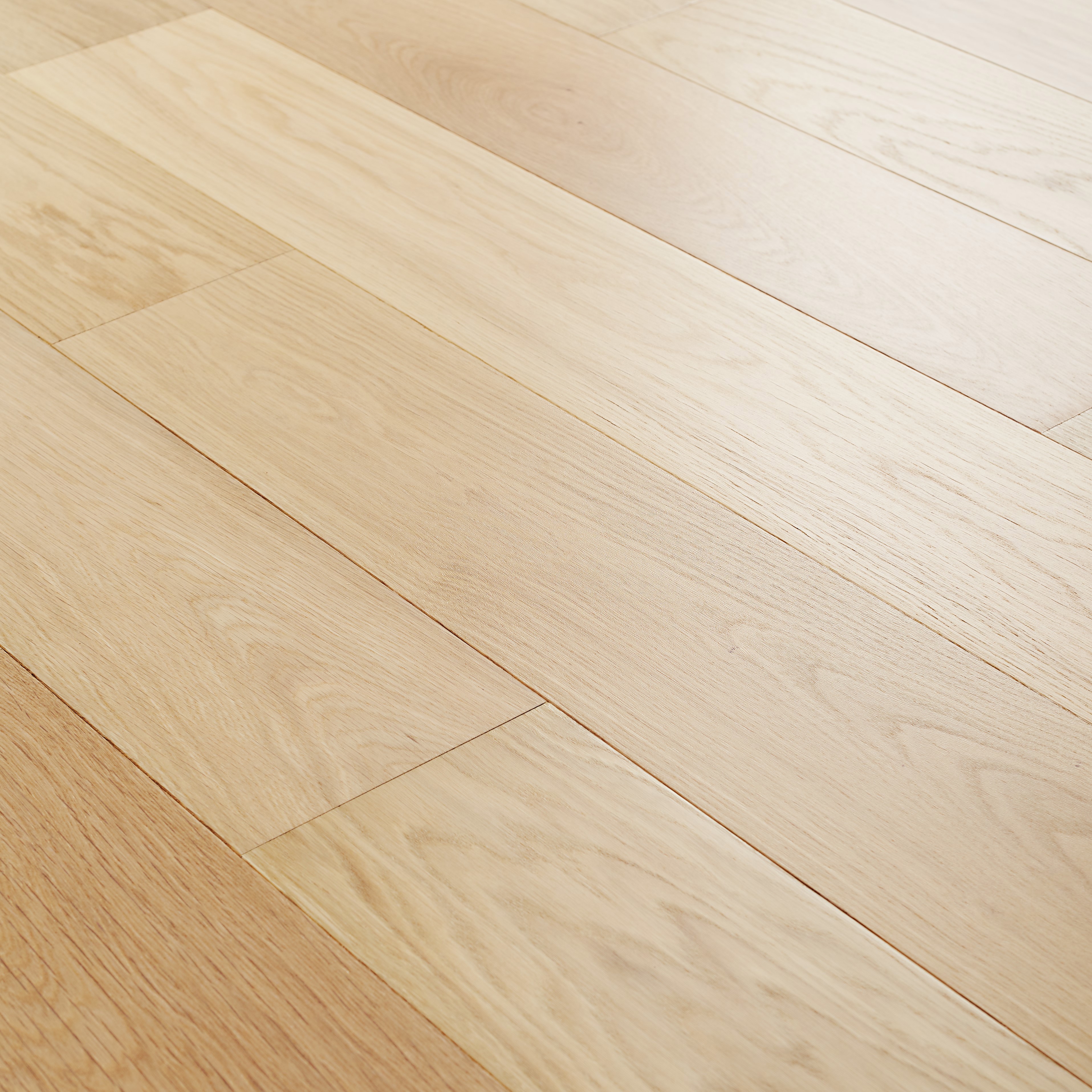 Изображение товара Паркетная доска ALLORO Дуб Натур Розово-Бежевый лак 13 мм с фаской 1.544 м²