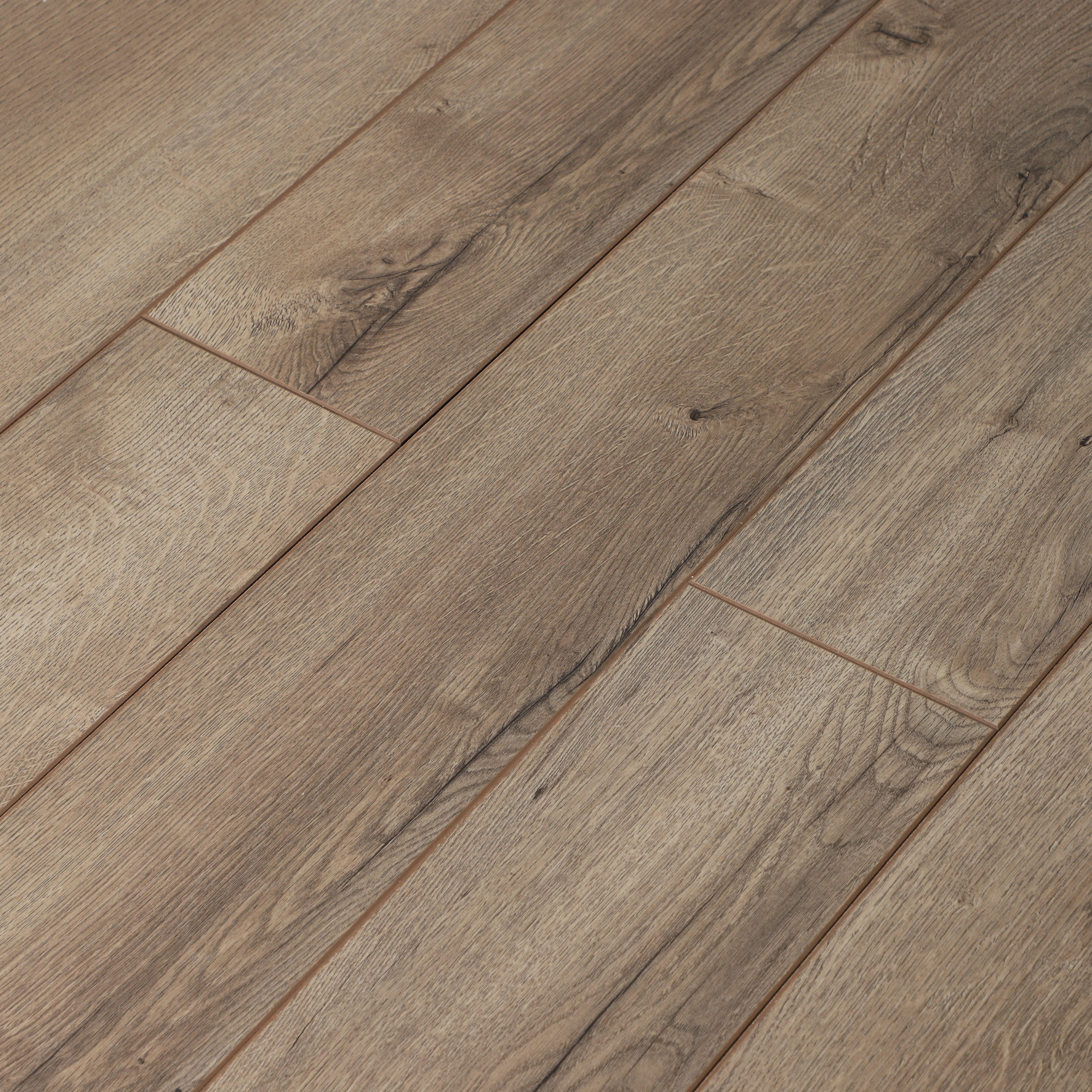 Изображение товара Ламинат Timber Lumber Дуб Муссон 32 класс толщина 8 мм с фаской 1.643 м², цена за упаковку