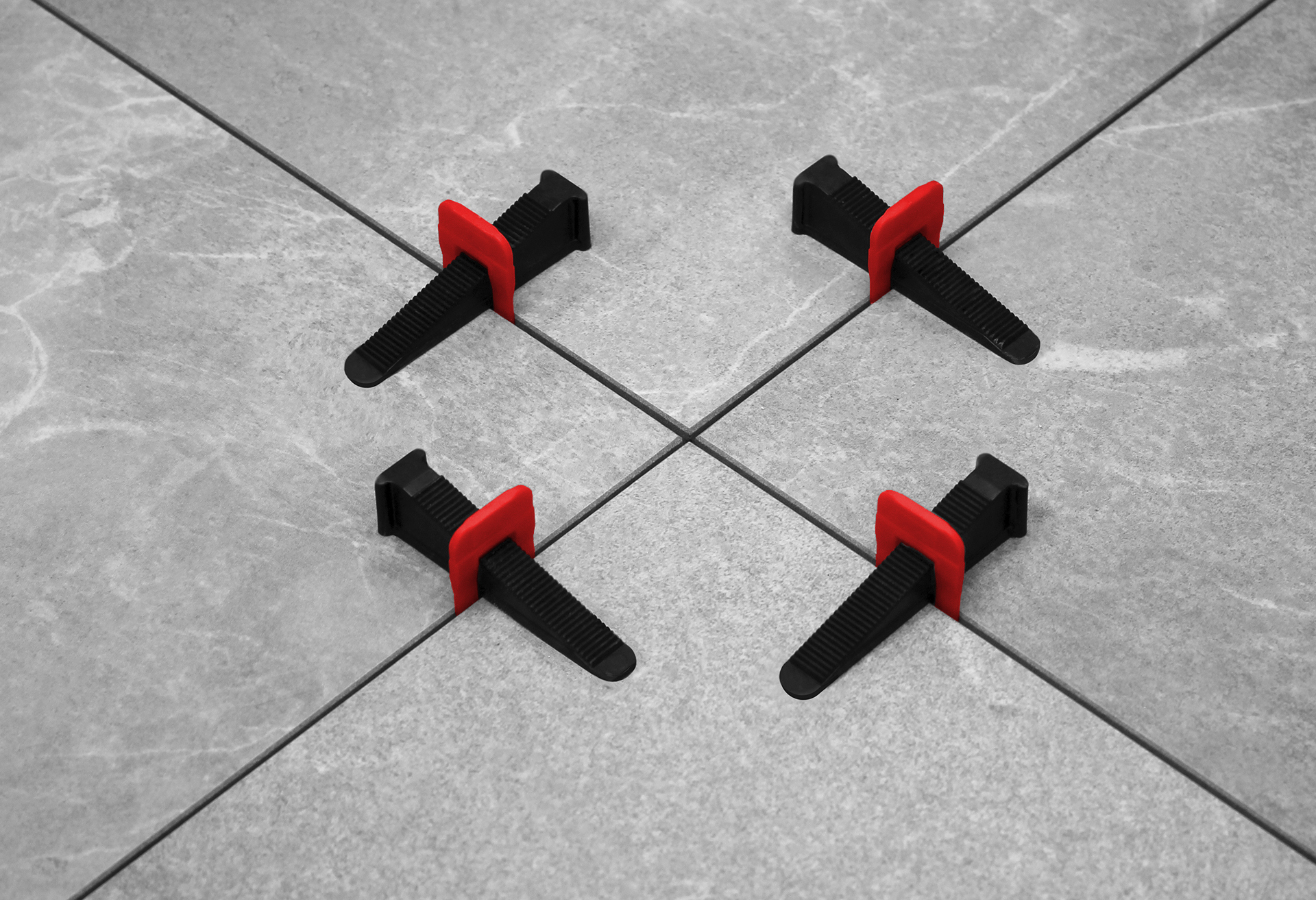 Изображение товара Зажимы для выравнивания плитки TLS-Profi 2 мм 100 шт Россия