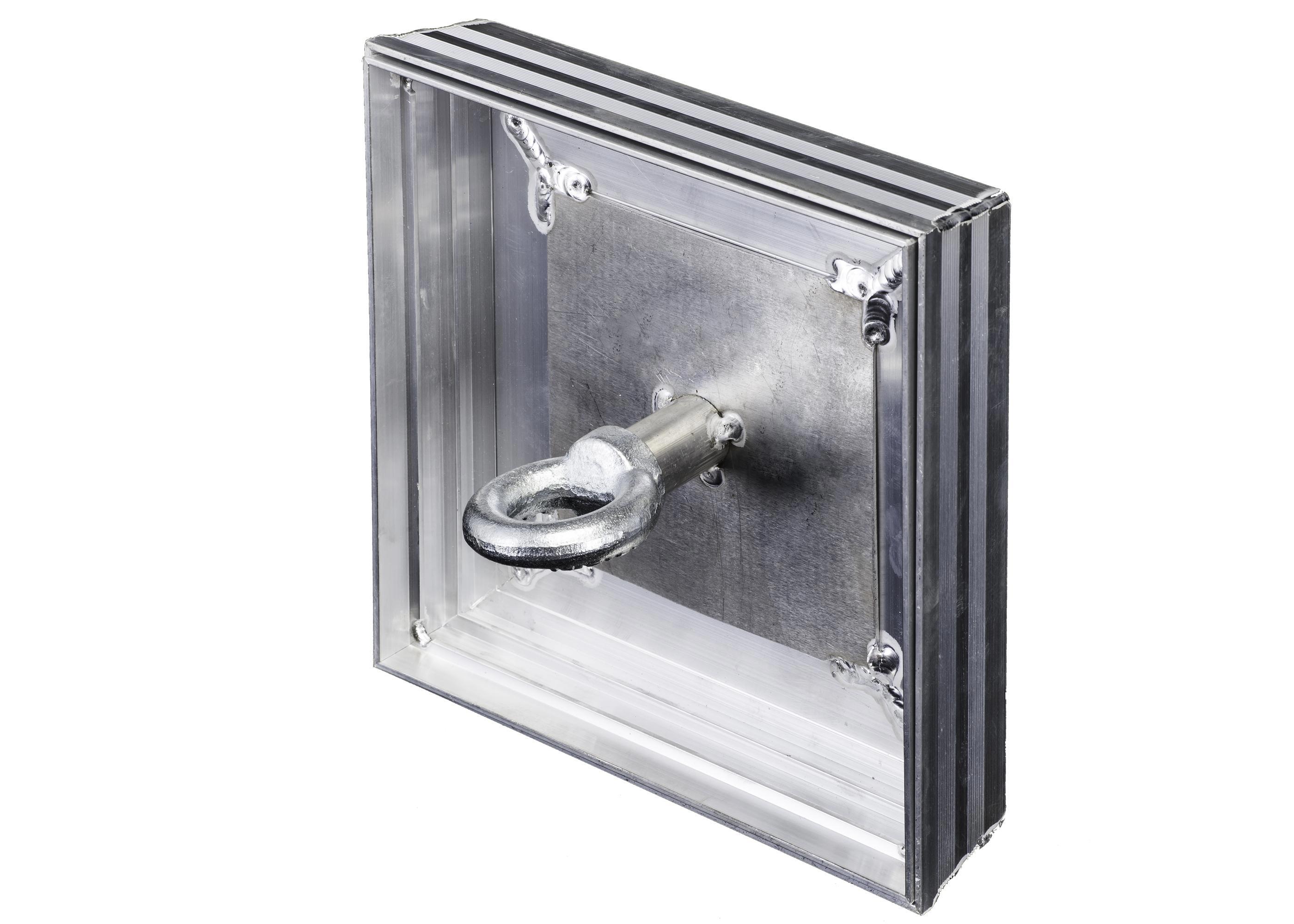 Изображение товара Напольный ревизионный люк Эвент ГК ЛНА алюминий 30х30 см для доступа к коммуникациям