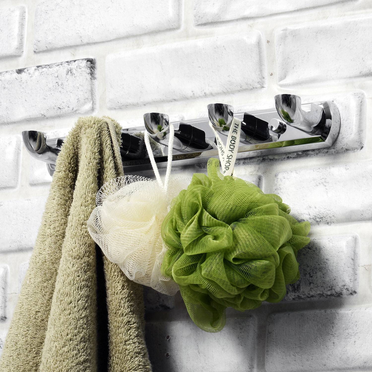 Изображение товара Крючок для ванной Wasserkraft K-8375 хром 5 шт стильное и прочное решение