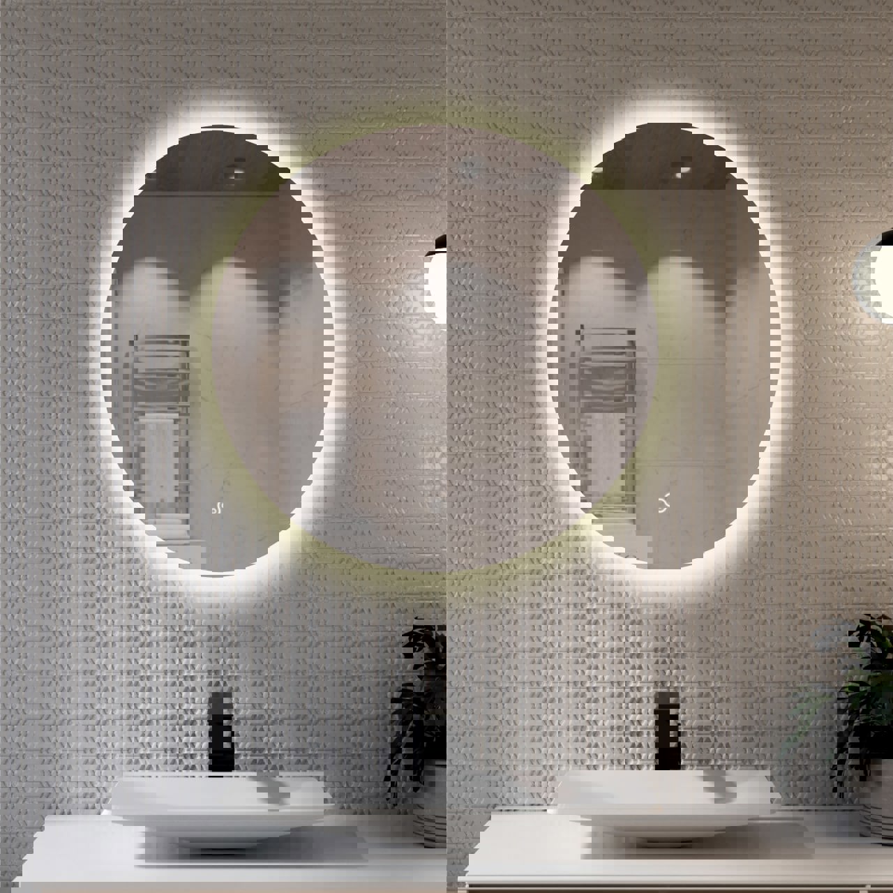 Изображение товара Зеркало для ванной Alfa mirrors Na-8Na-8d с подсветкой 80x80 см, сенсорное управление