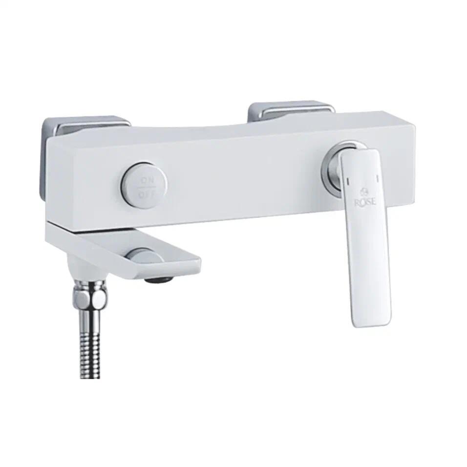 Изображение товара Смеситель для ванны Rose R2702F однорычажный с душевой лейкой цвет белый, хром