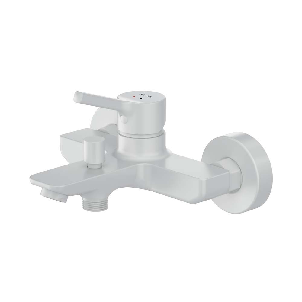 Изображение товара Смеситель для ванны AM.PM F85B10033 однорычажный белый дизайн