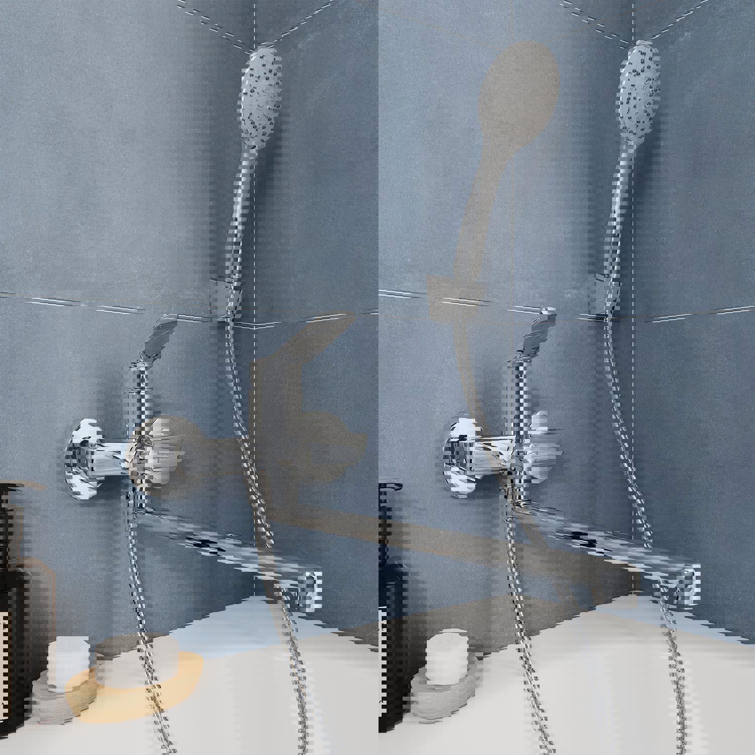 Изображение товара Смеситель для ванны Milardo ENJSB00M10 цвет хром