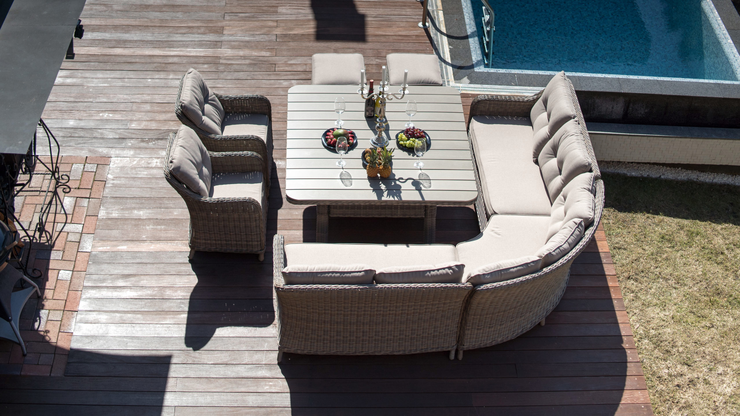 Изображение товара Садовая мебель для обеда Besta fiesta Сорренто искусственный ротанг бежевый 8 предметов