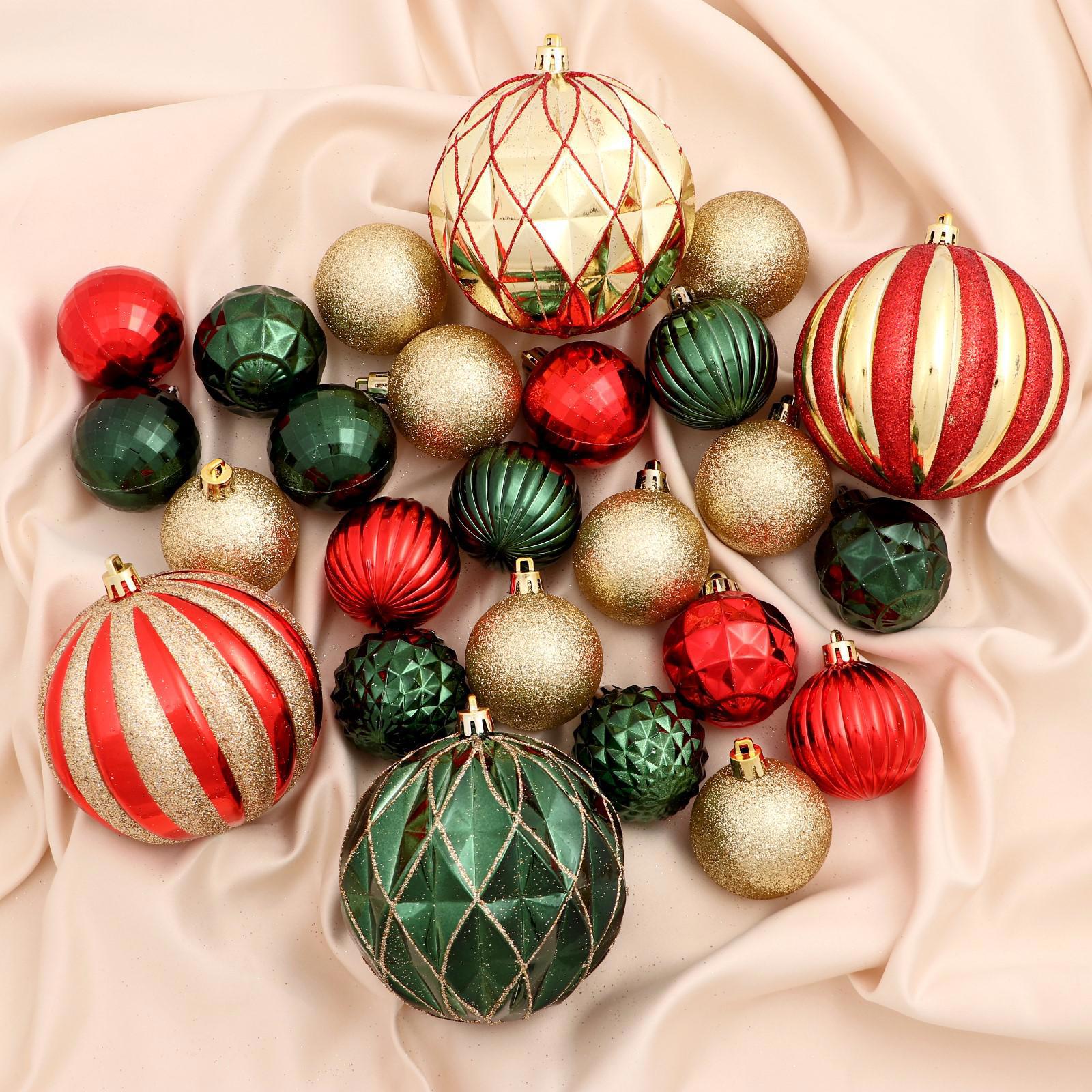 Изображение товара Набор елочных шаров Зимнее волшебство 4941751 Новогодний маскарад пластик зеленый 38 шт