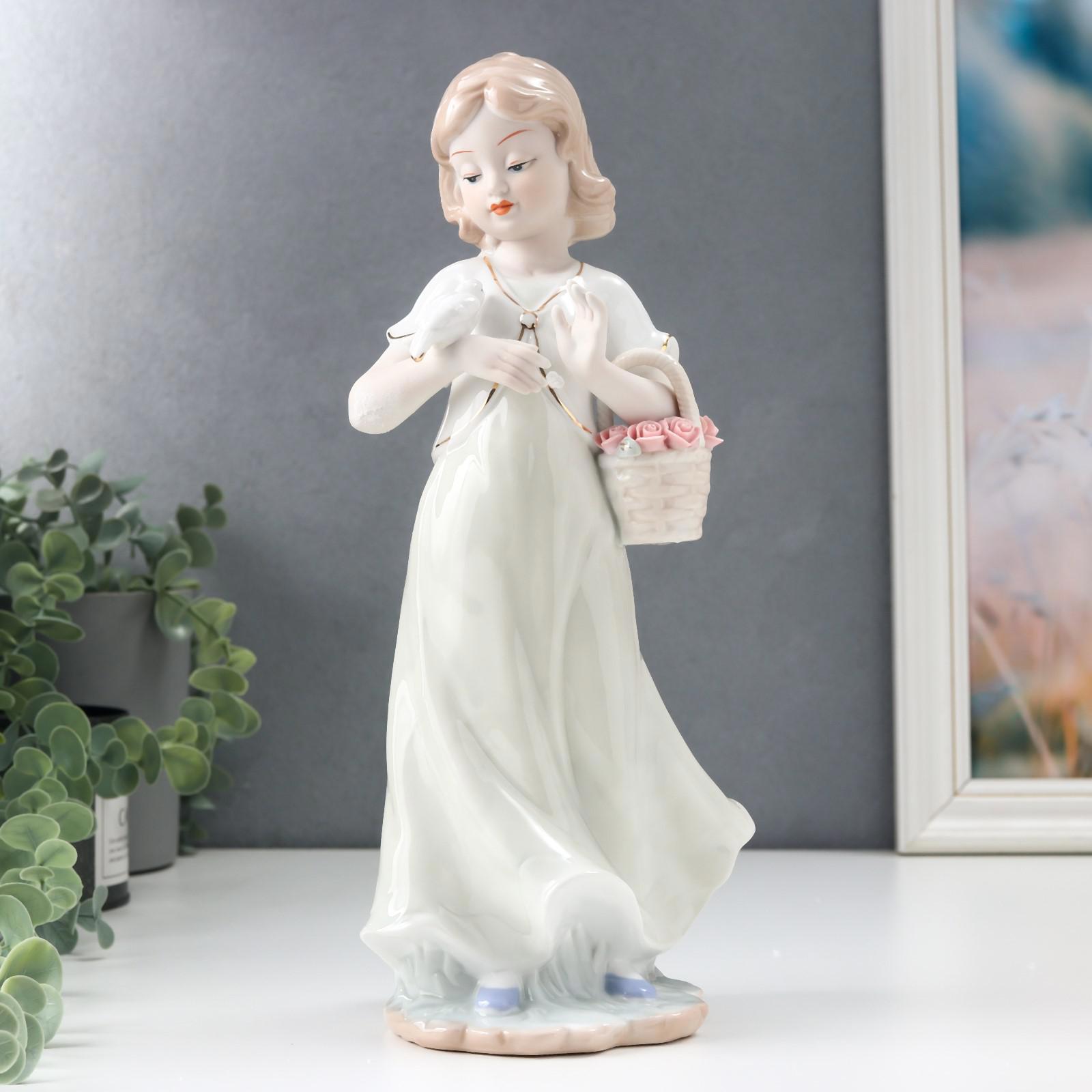 Изображение товара Декоративная керамическая фигура Девочка с птенцом SIMILAND