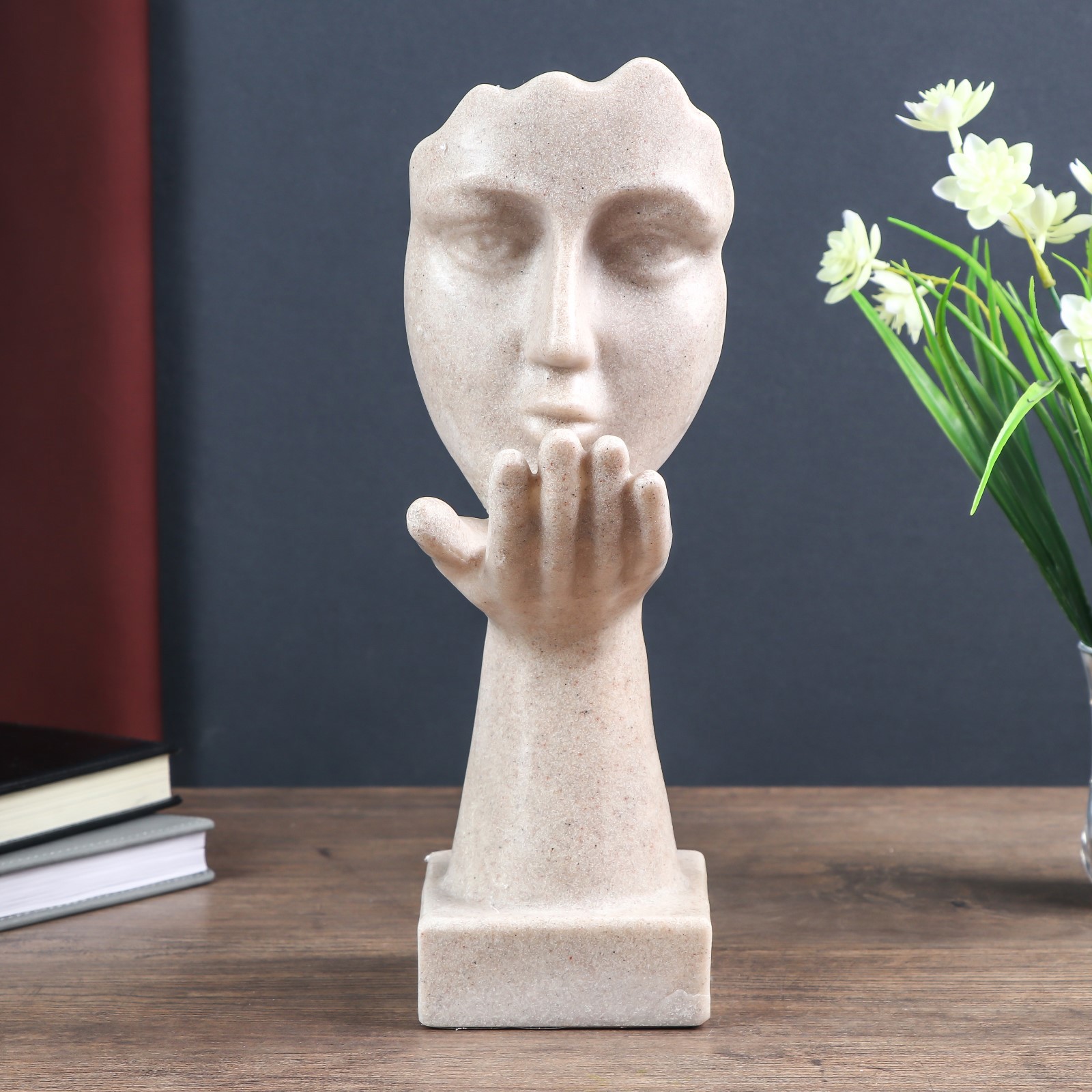 Изображение товара Фигурка сувенирная Simaland Воздушный поцелуй песочный 32.5x13.5x10 см Изображение товара Фигурка сувенирная Simaland Воздушный поцелуй песочный 32.5x13.5x10 см