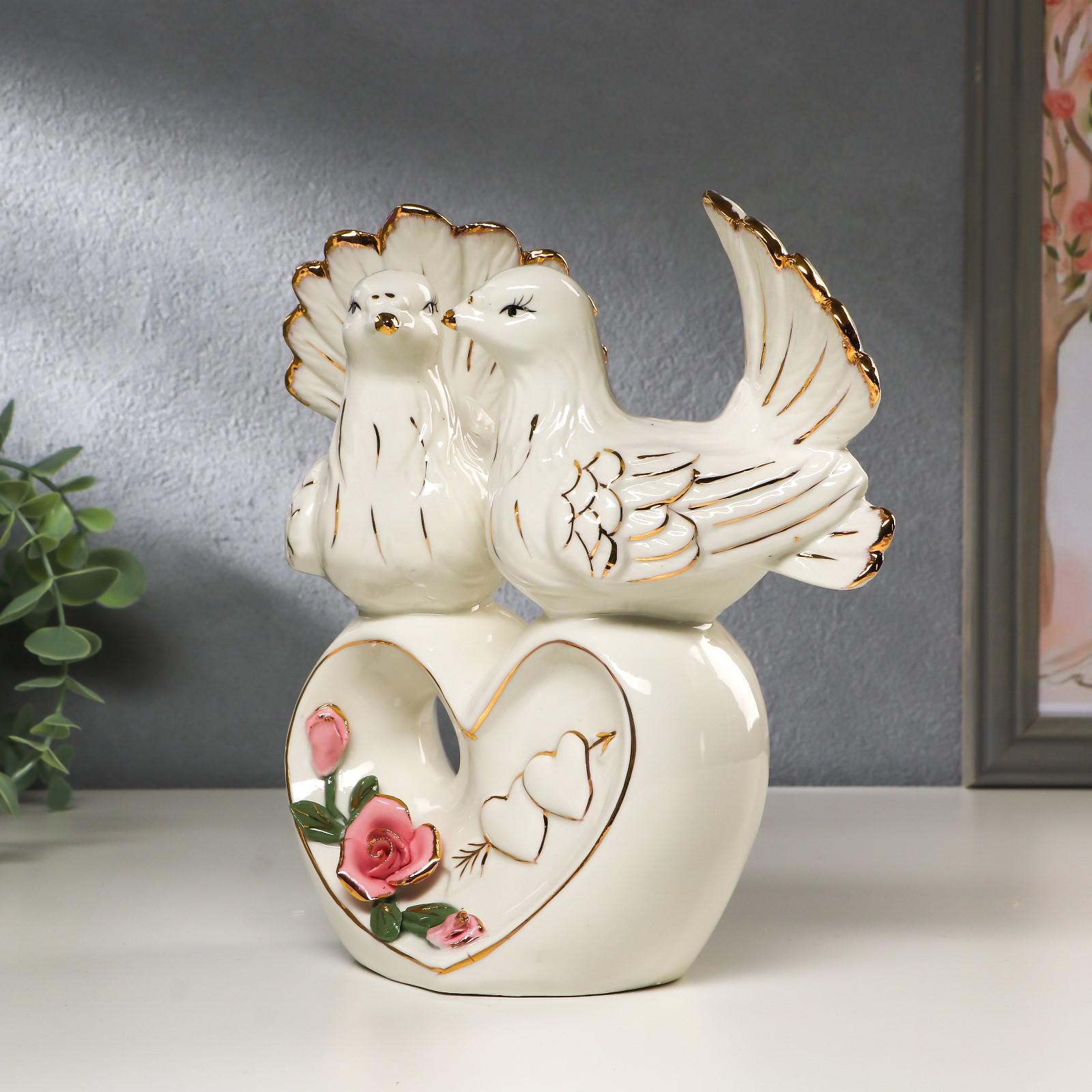 Изображение товара Фигурка сувенирная Simaland Голубки на сердце с розой 21.8x23x11.8 см Изображение товара Фигурка сувенирная Simaland Голубки на сердце с розой 21.8x23x11.8 см