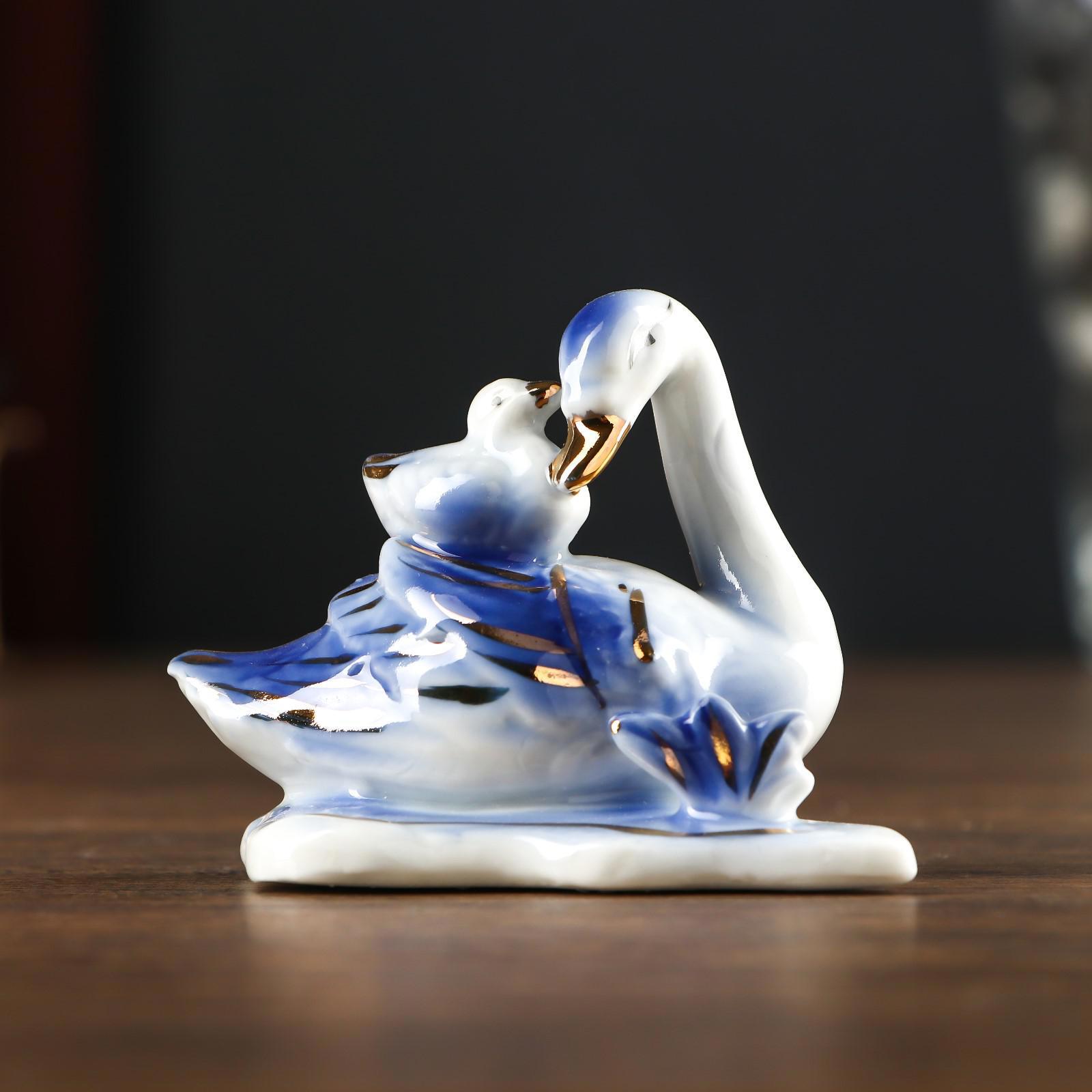 Изображение товара Сувенир Simaland Лебёдушка с деткой 5.5x7x3.5 см