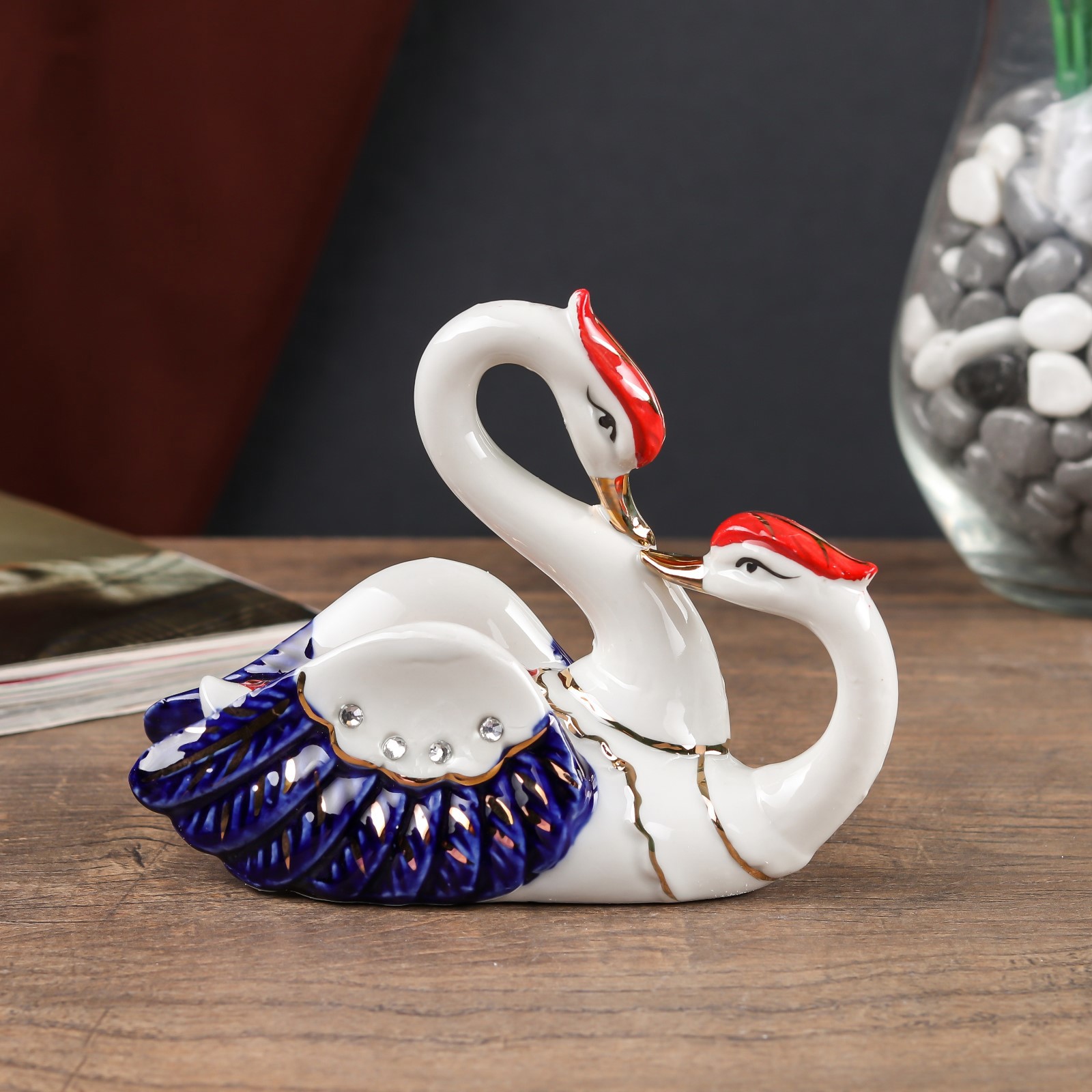 Изображение товара Сувенир Simaland Поцелуй лебедей цветные, стразы с 2-х сторон 10x5.5x13 см