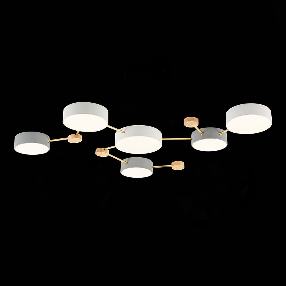 Изображение товара Светильник настенно-потолочный светодиодный EVOLUCE SLE600102-06 31 м² нейтральный белый свет цвет золото