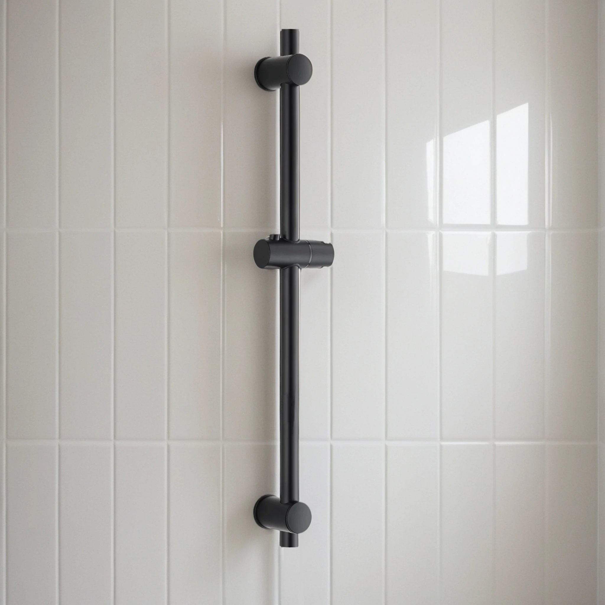 Изображение товара Душевая штанга Esko Taxo SR607B 65 см черный нержавеющая сталь