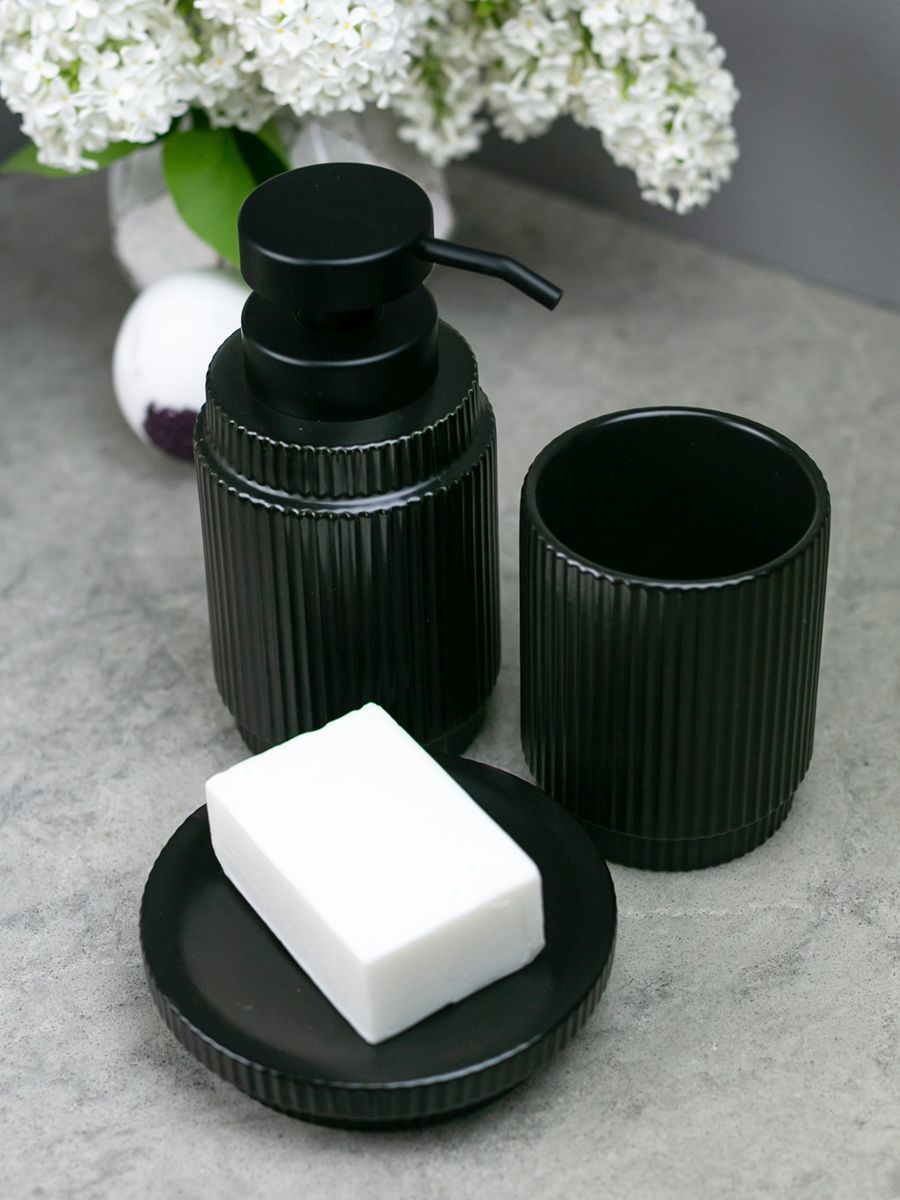 Изображение товара Набор аксессуаров для ванной комнаты Bath Plus Brevita SET3 черный керамический