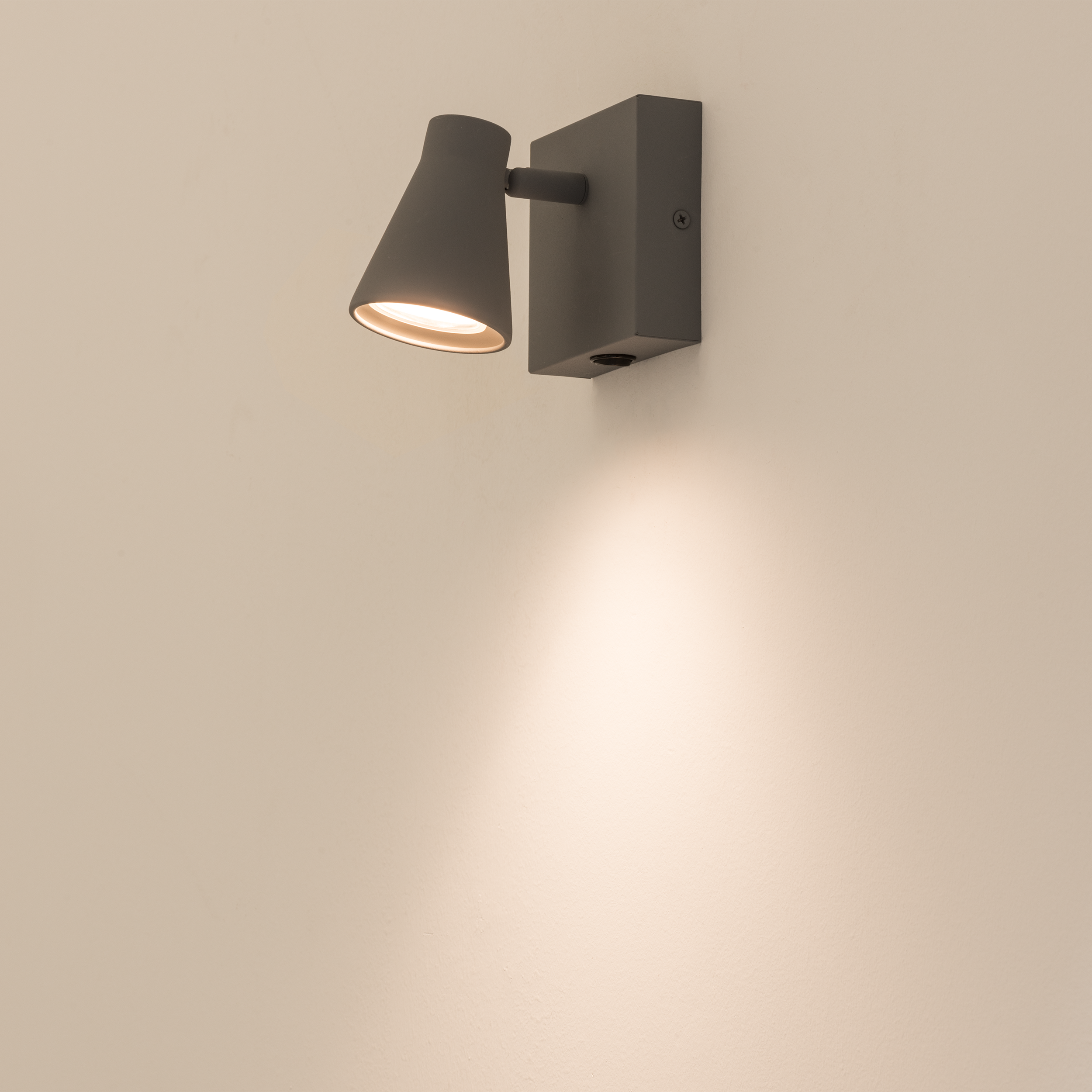 Изображение товара Спот поворотный Inspire Szari 1 лампа GU10 0.35 м² цвет серый