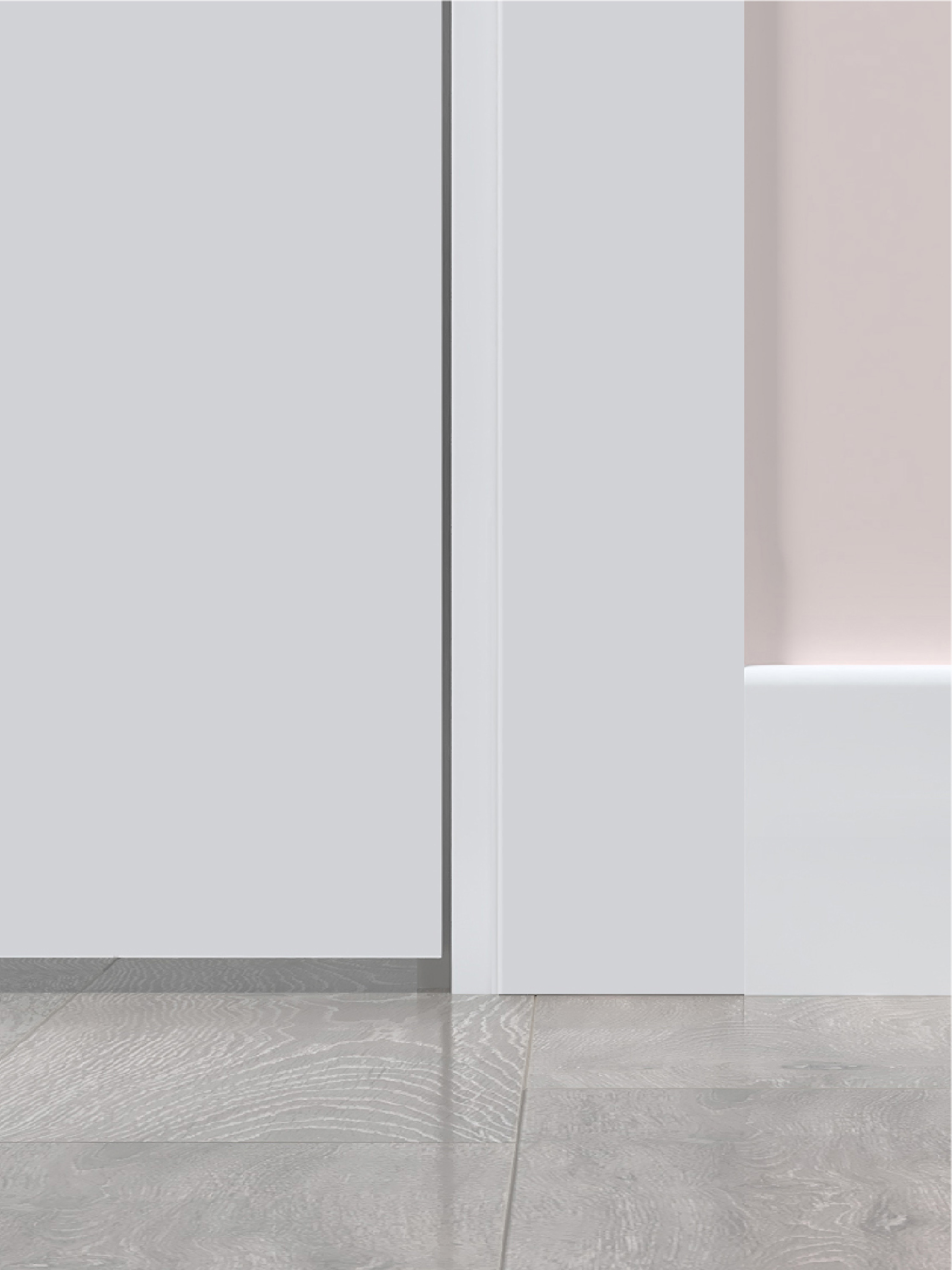 Изображение товара Межкомнатная дверь Velldoris Flat глухая 200x70 см белая ПВХ с коробом и наличниками