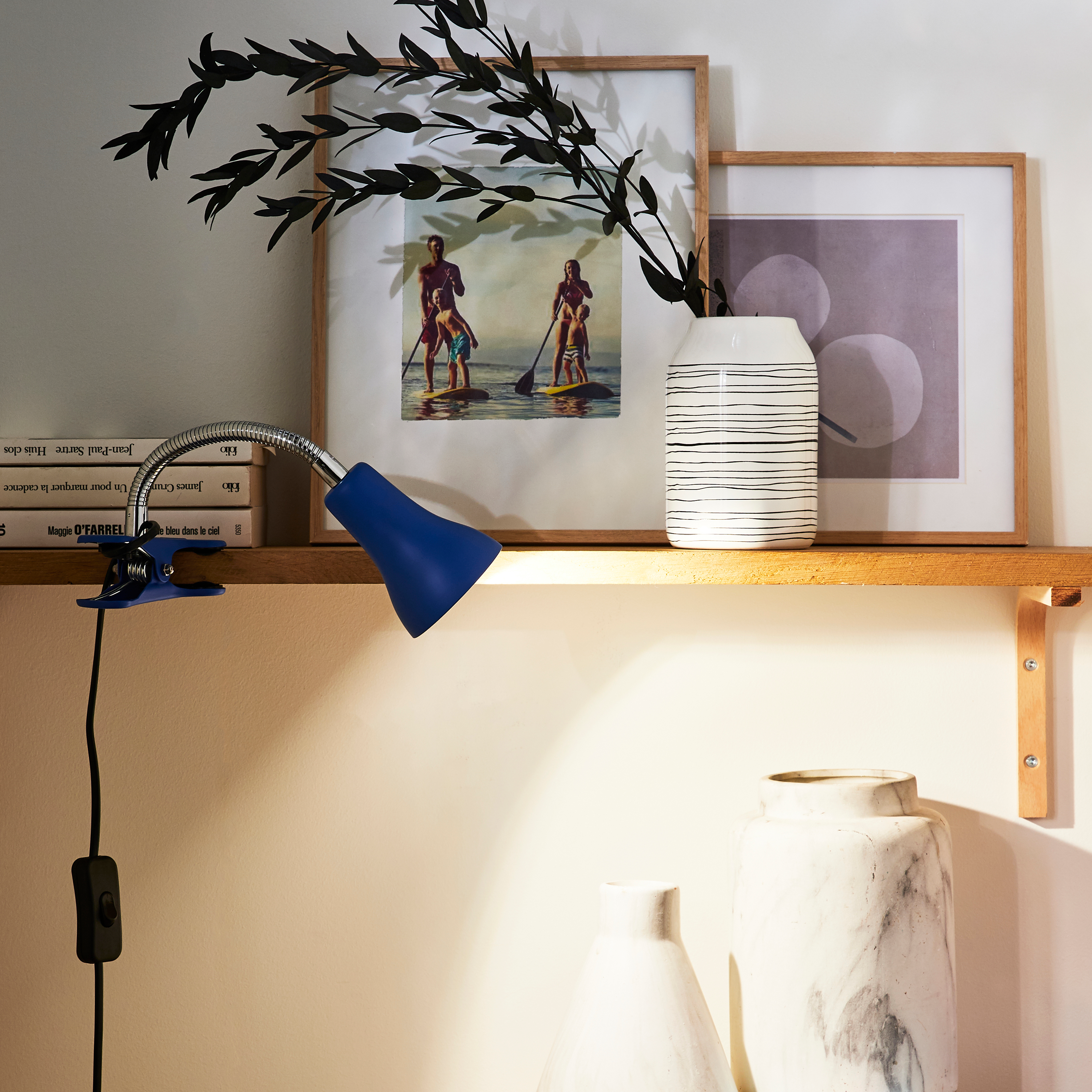 Изображение товара Рабочая лампа на прищепке Inspire синяя с гибкой ножкой