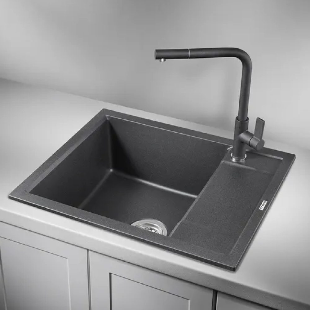 Изображение товара Врезная кухонная мойка Granula GR-6002 60x50 см из искусственного камня черная матовая