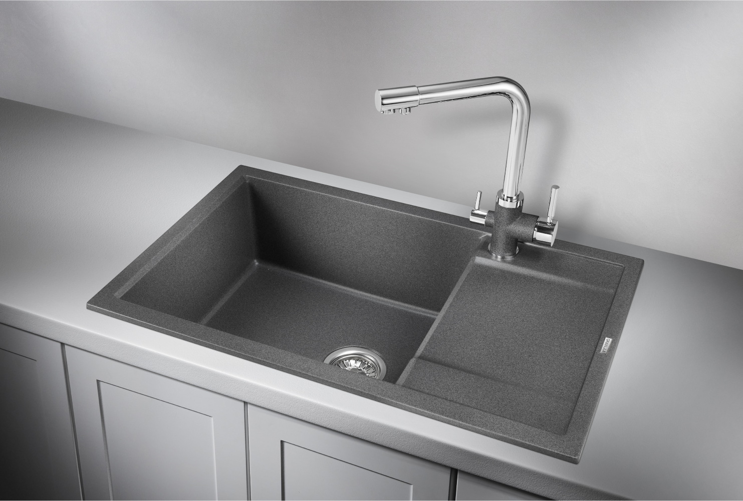 Изображение товара Мойка для кухни врезная Granula GR-7805 50x78 см композитная графитовая
