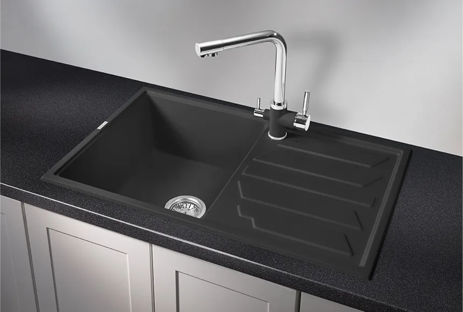 Изображение товара Врезная мойка Granula 79x50x20 см кварц цвет черный Изображение товара Врезная мойка Granula 79x50x20 см кварц цвет черный