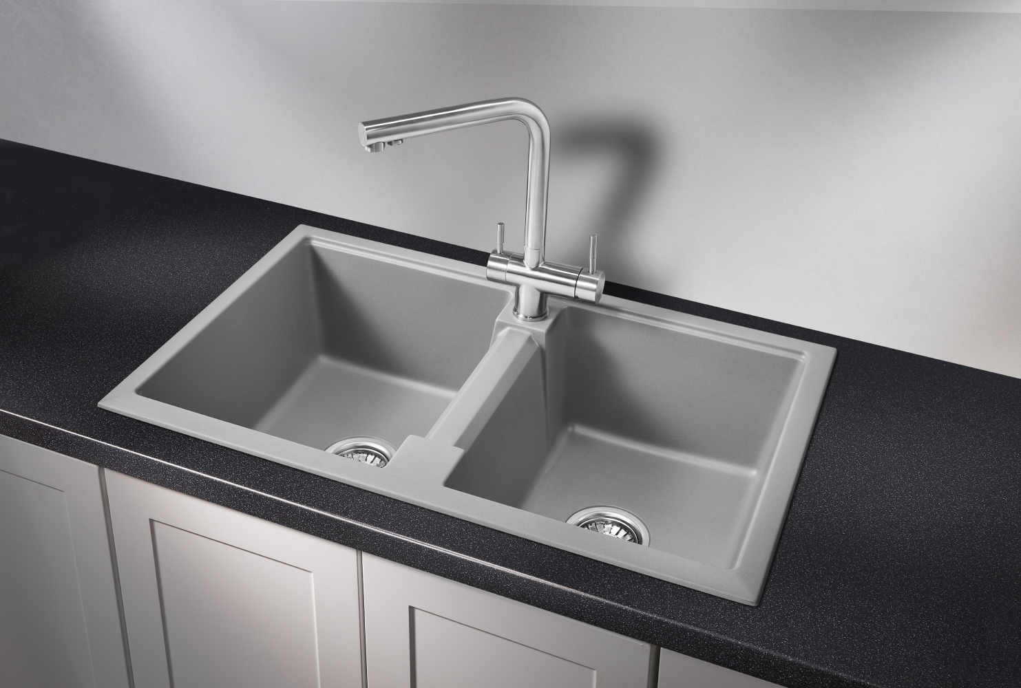 Изображение товара Кухонная мойка Granula GR-8101 алюминий 50x81x22 см кварц цвет серый