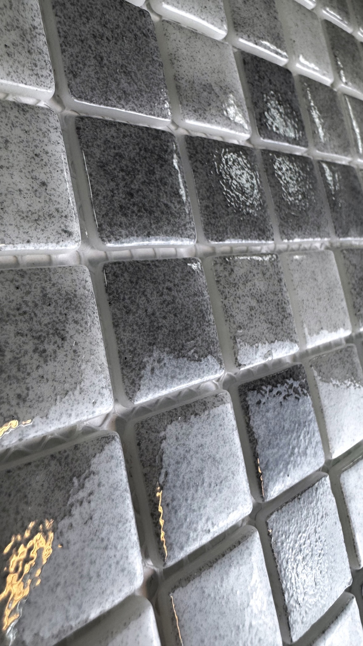 Изображение товара Стеклянная мозаика Вива Atlantis Platinum 31.5x31.5 см для внутренней и наружной облицовки