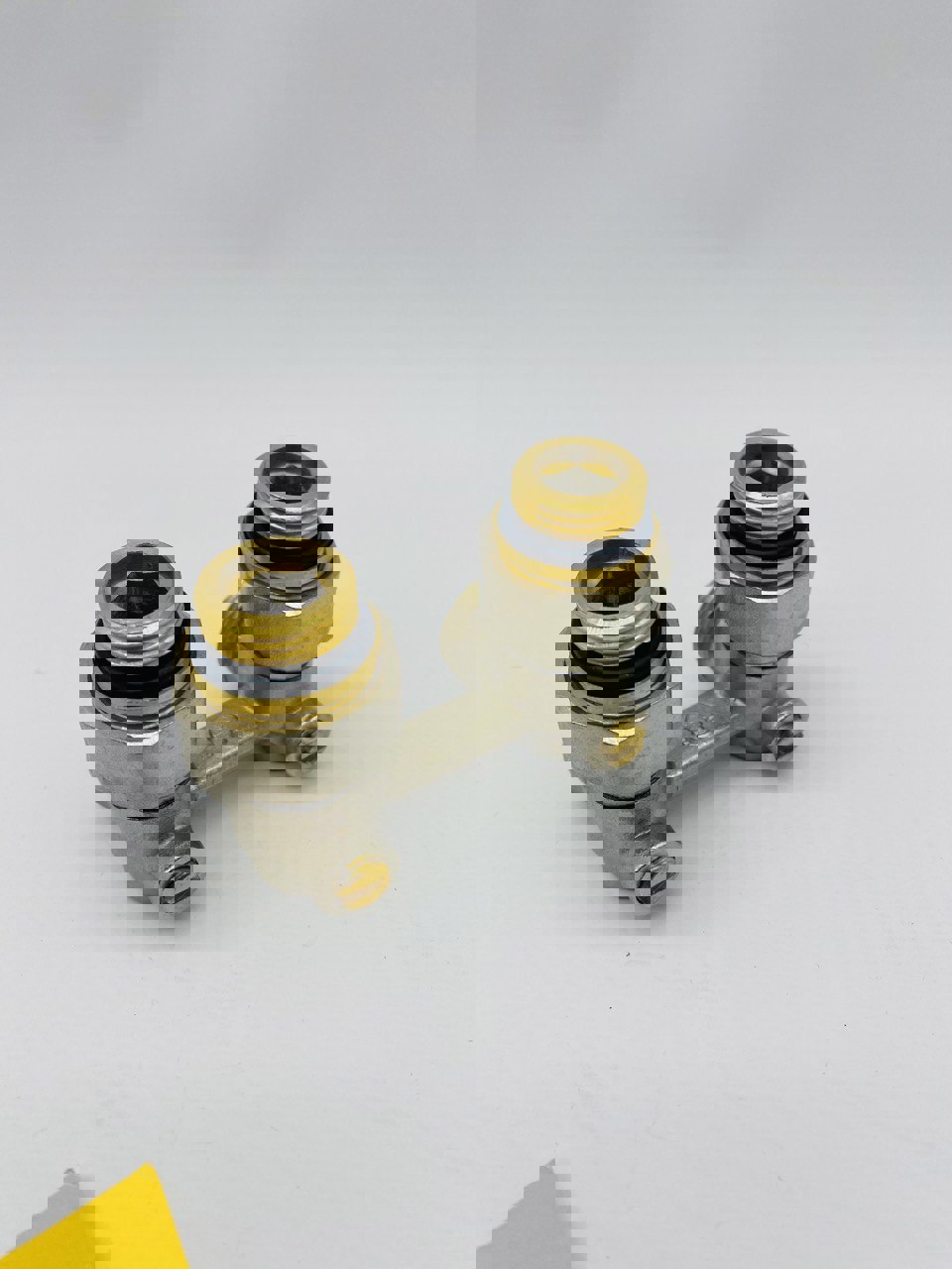 Изображение товара Узел нижнего подключения Н-образный латунь 3/4"x3/4" VALFEX VF.345.02.012
