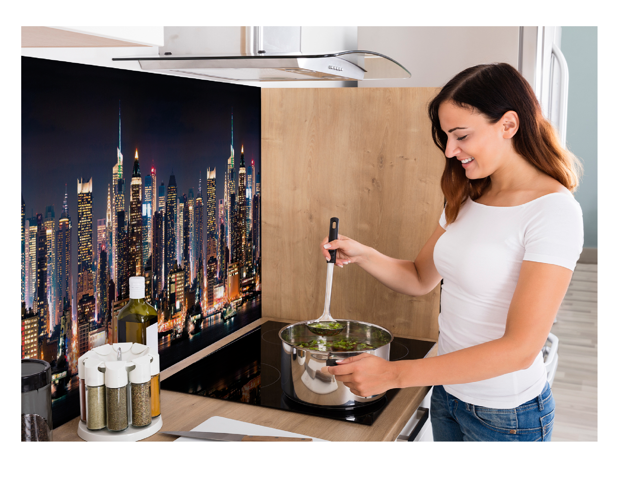 Изображение товара Панель стеновая ПВХ Stella Город 3000x600мм белая кухонный фартук
