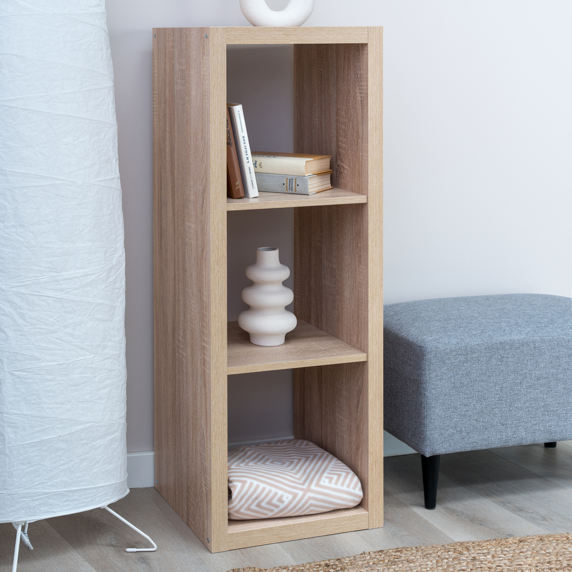 Изображение товара Стеллаж с полками Гуд Лакк 111.6x41x38 см из ДСП беленый дуб и белый