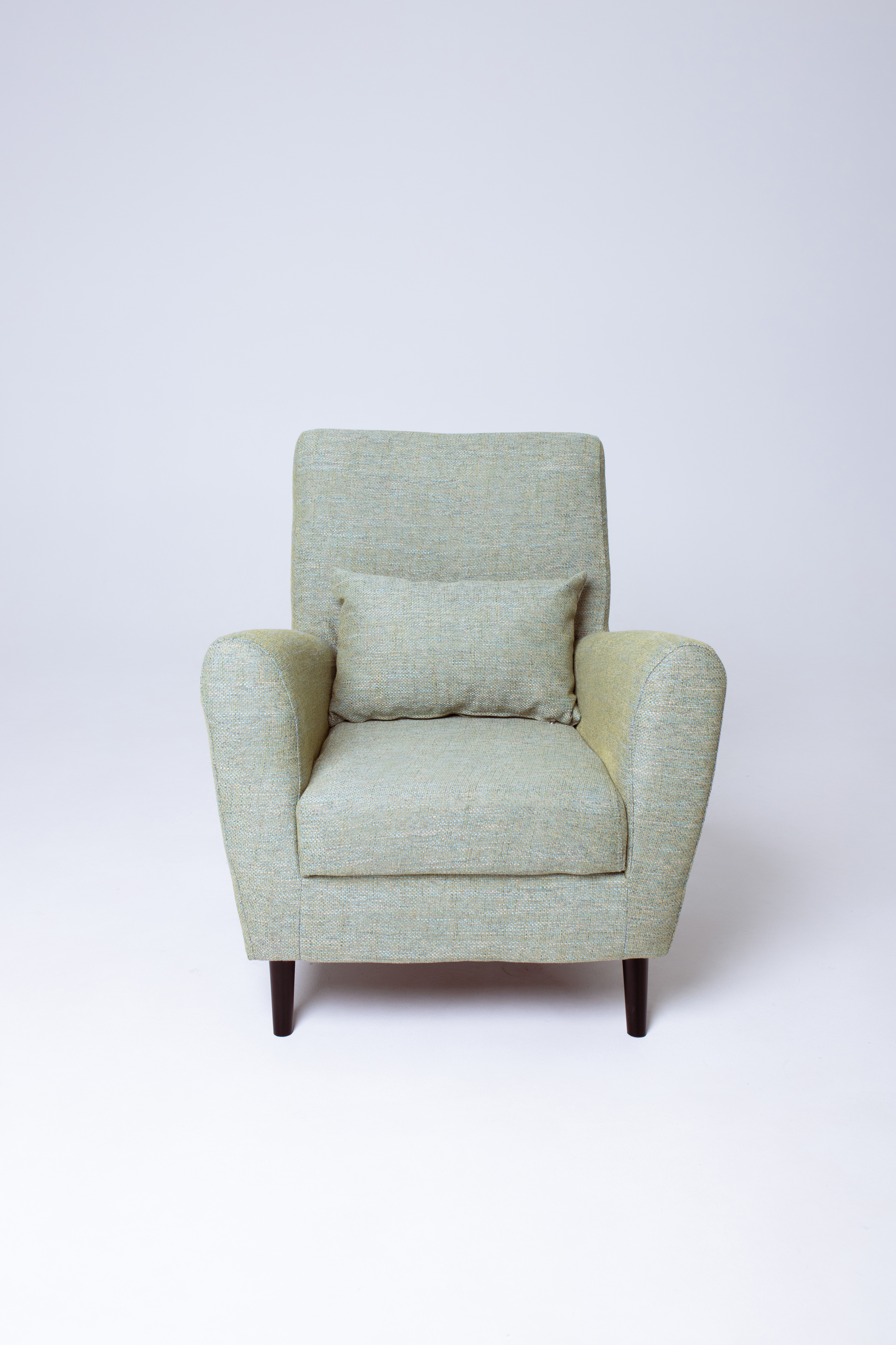 Изображение товара Кресло Либерти мягкое с высоким каркасом тканевое в стильном дизайне