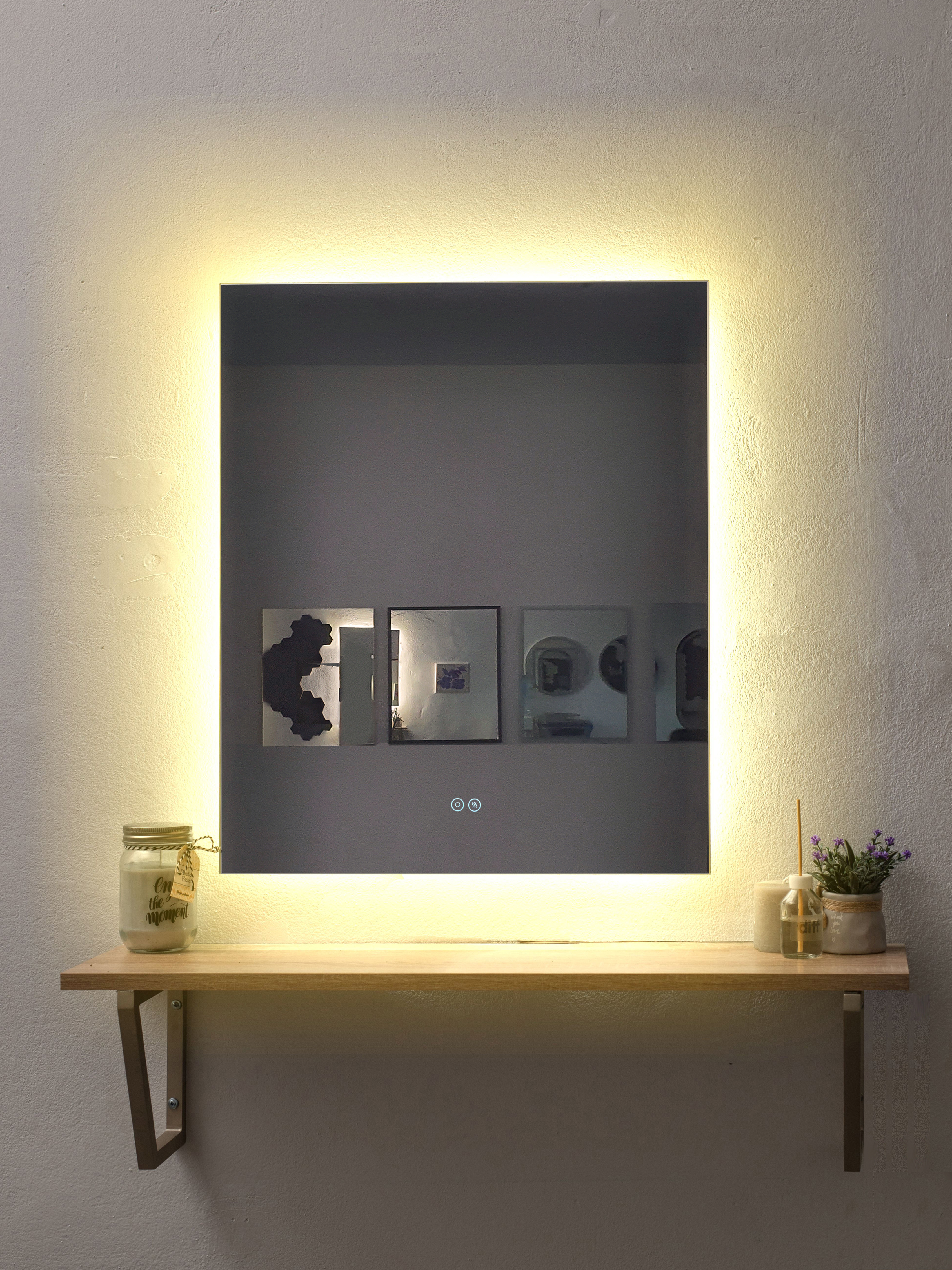 Изображение товара Зеркало для ванной Alfa mirrors Ek-56At с подсветкой 50x60 см с антизапотеванием