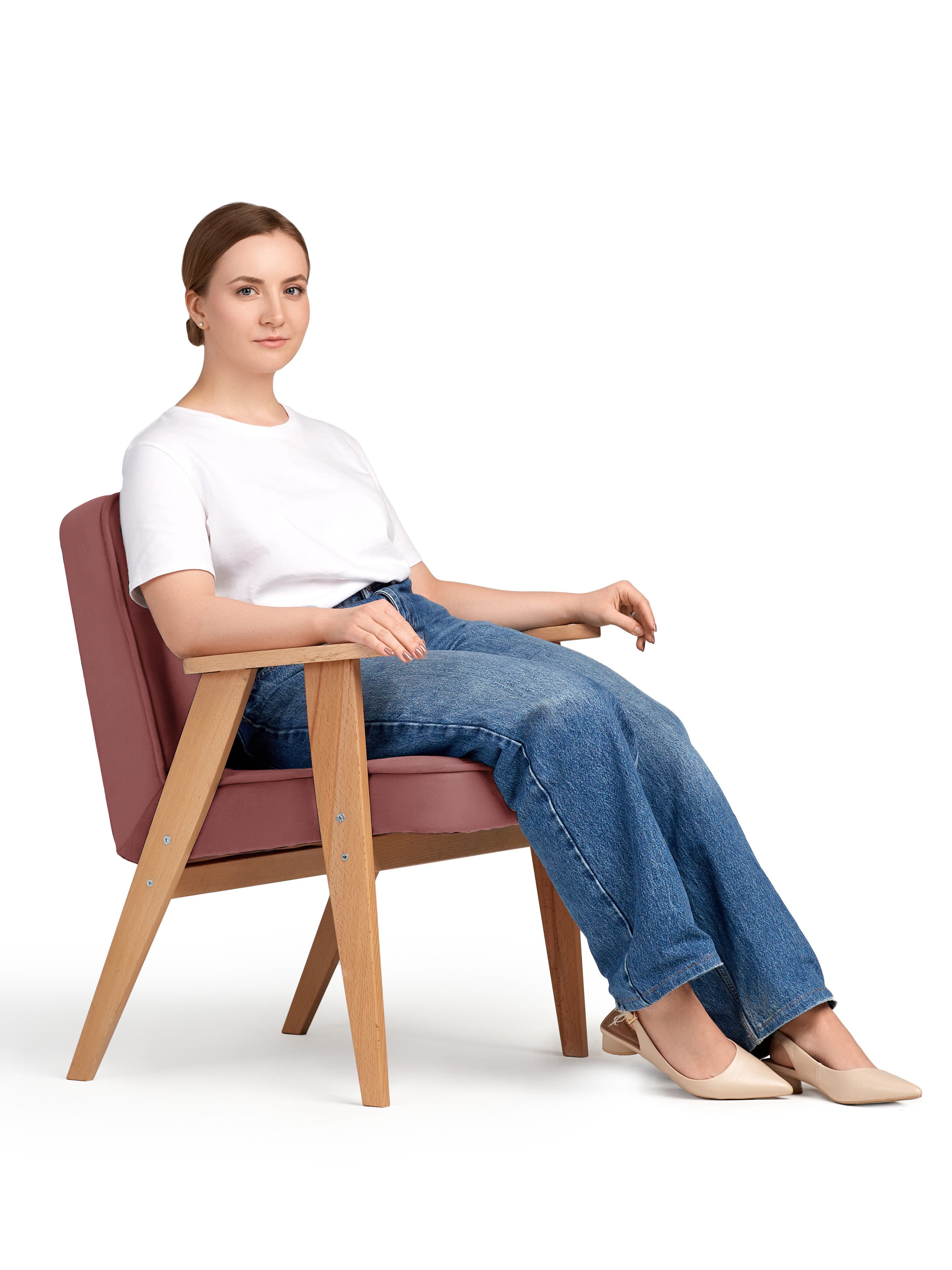 Изображение товара Кресло стул Несс из массива бука и велюра светло-розовое, современное мягкое кресло