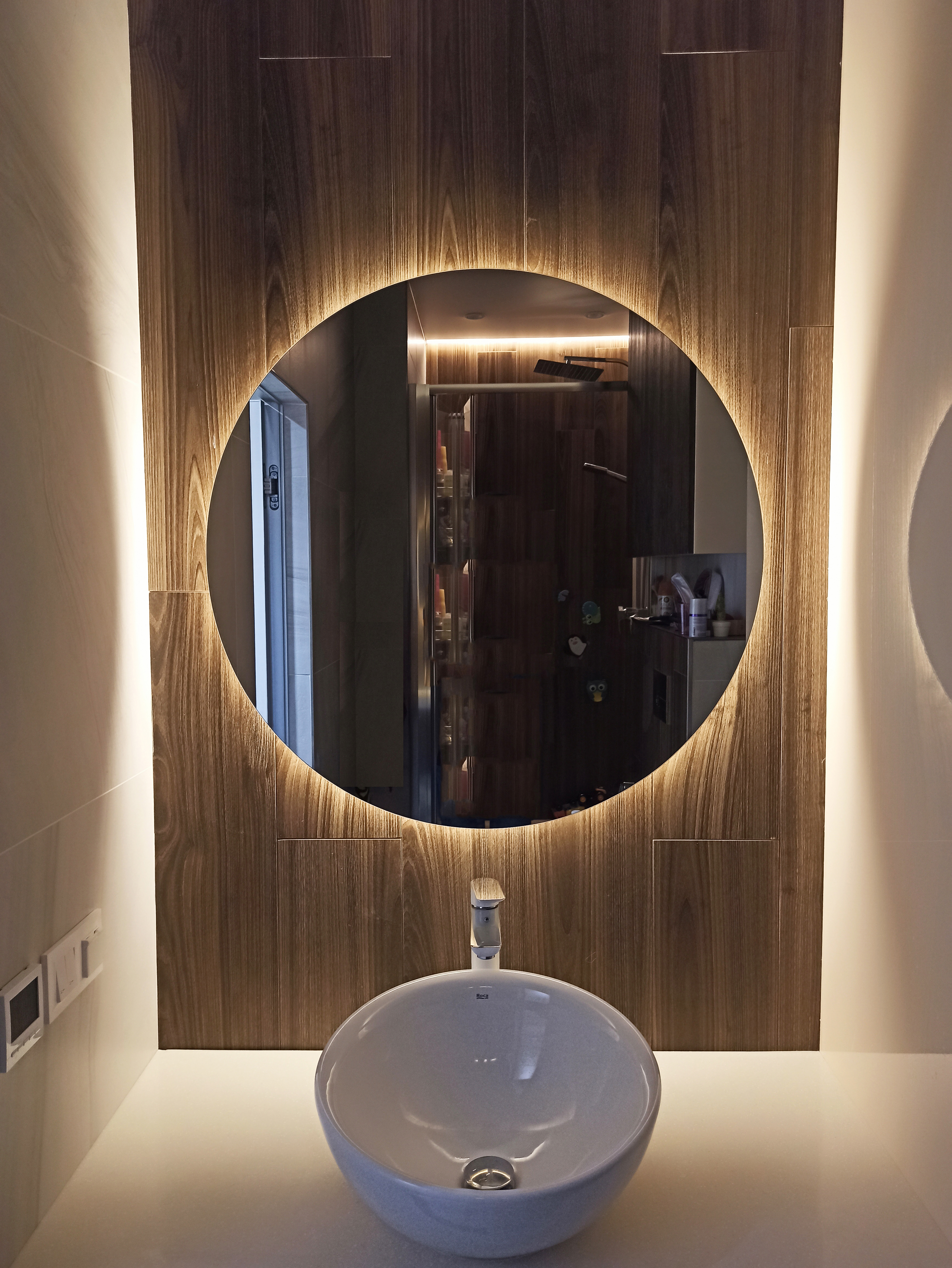 Изображение товара Зеркало для ванной Alfa mirrors Na-5Vzd с подсветкой 50x50 см круговое LED автоматическое управлени