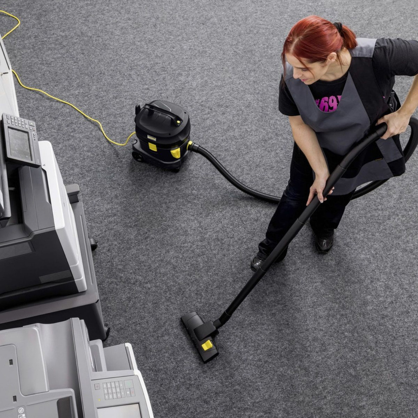 Изображение товара Пылесос с контейнером Karcher T 11/1 Classic Re!Plast Anniversary Edition 850 Вт