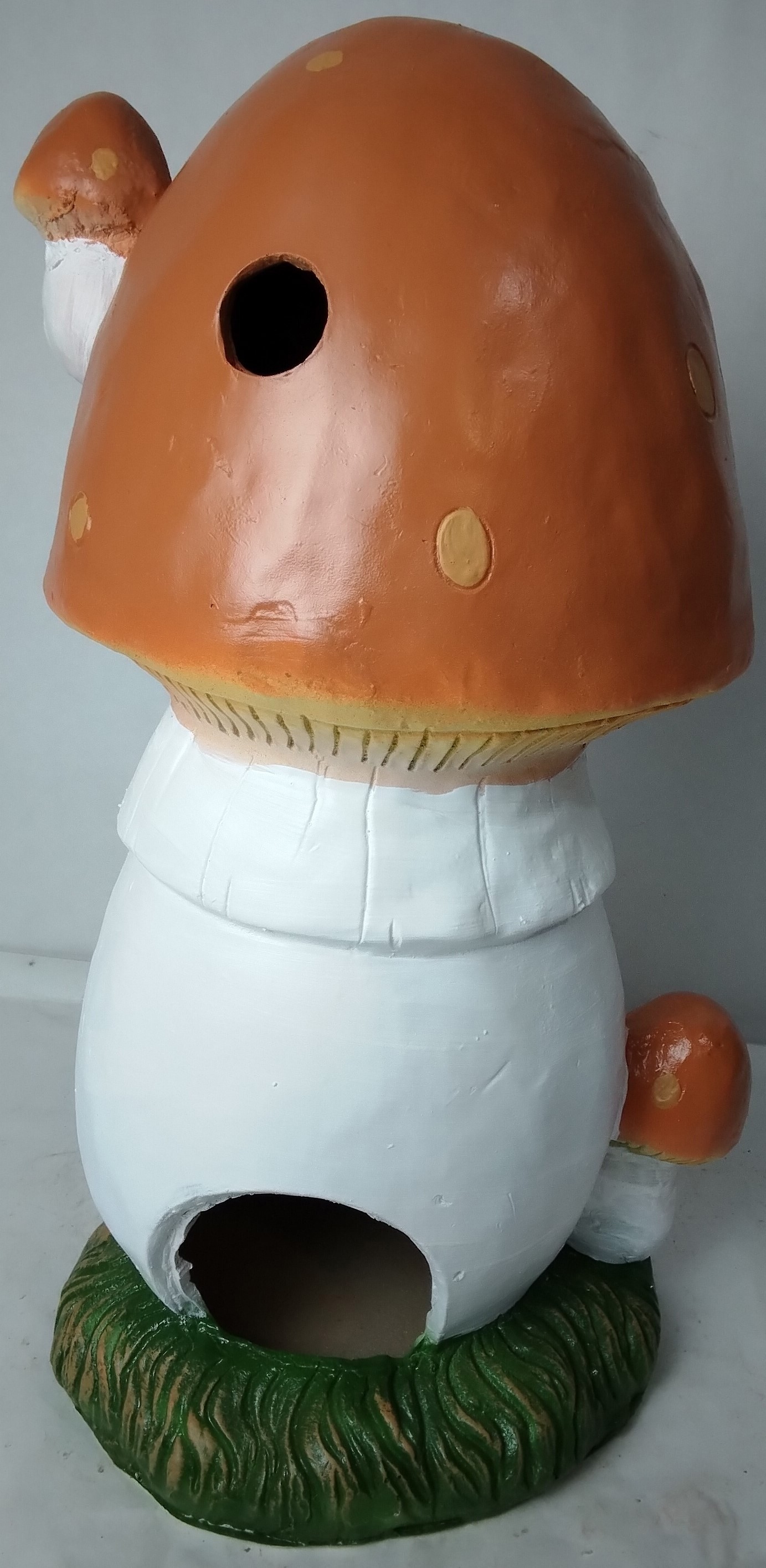Изображение товара Садовая фигура Гриб-домик 46x27x20 см