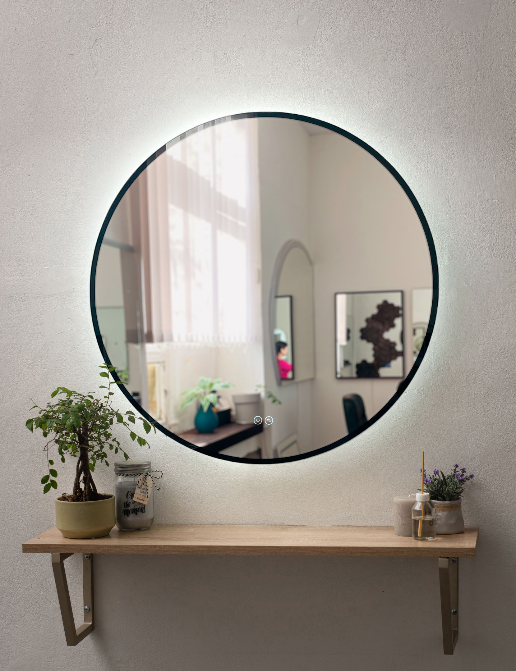 Изображение товара Зеркало для ванной Alfa mirrors Natali ram black 50 с подсветкой и антизапотеванием