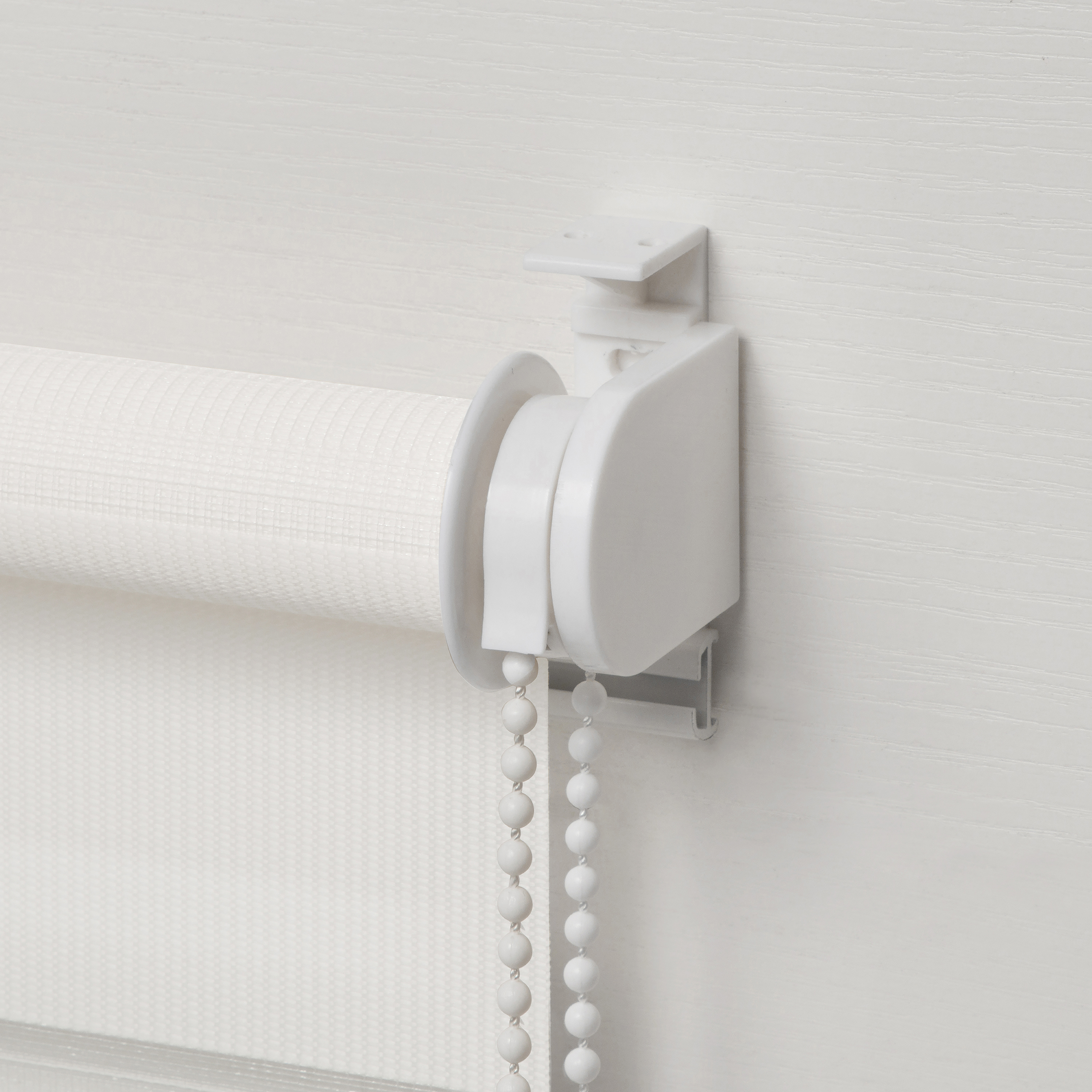 Штора рулонная день-ночь Inspire Peter 40x160 см белая White 0 - 4