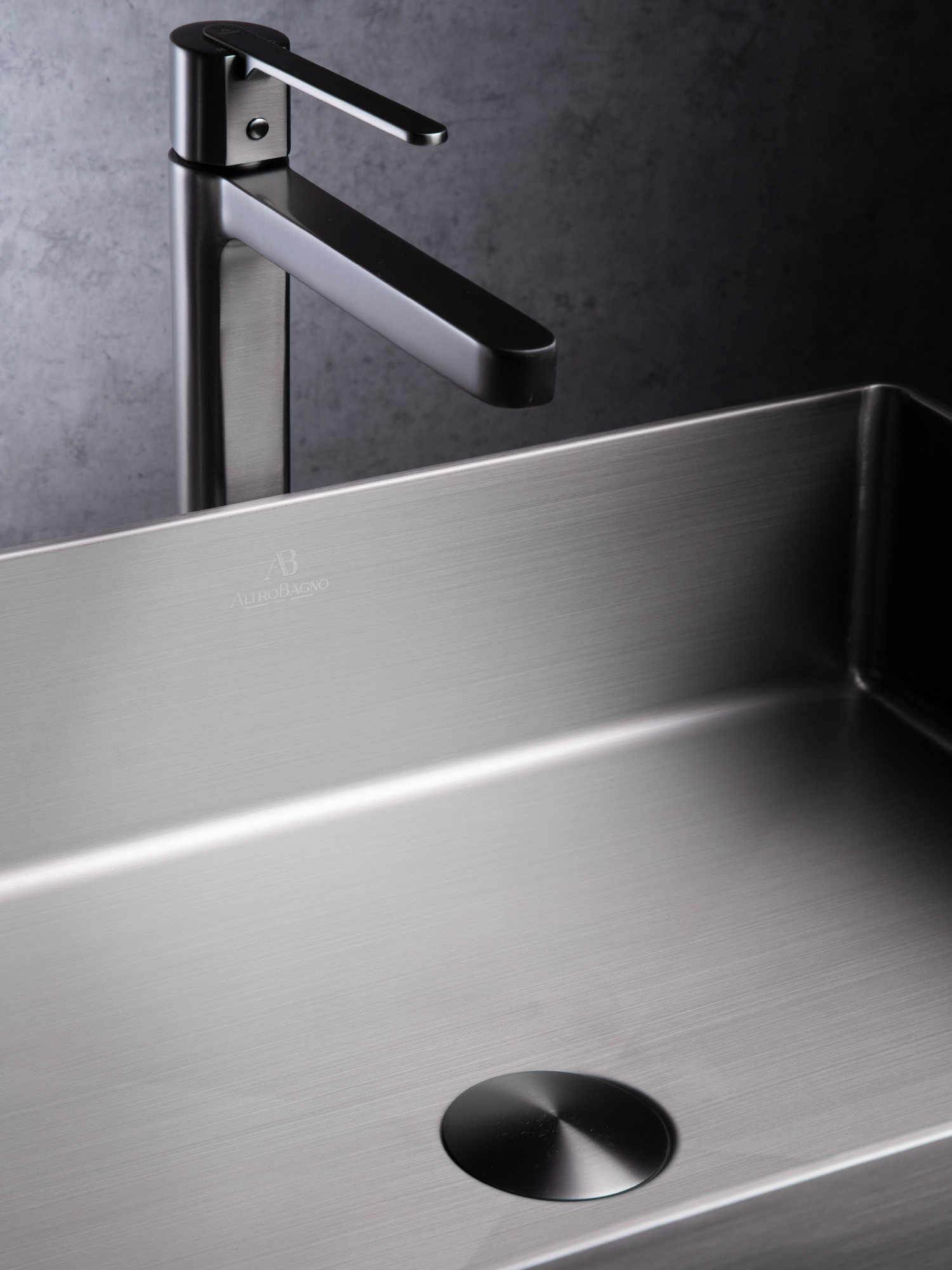 Изображение товара Раковина накладная Altrobagno Astro 51.4см цвет оружейная сталь