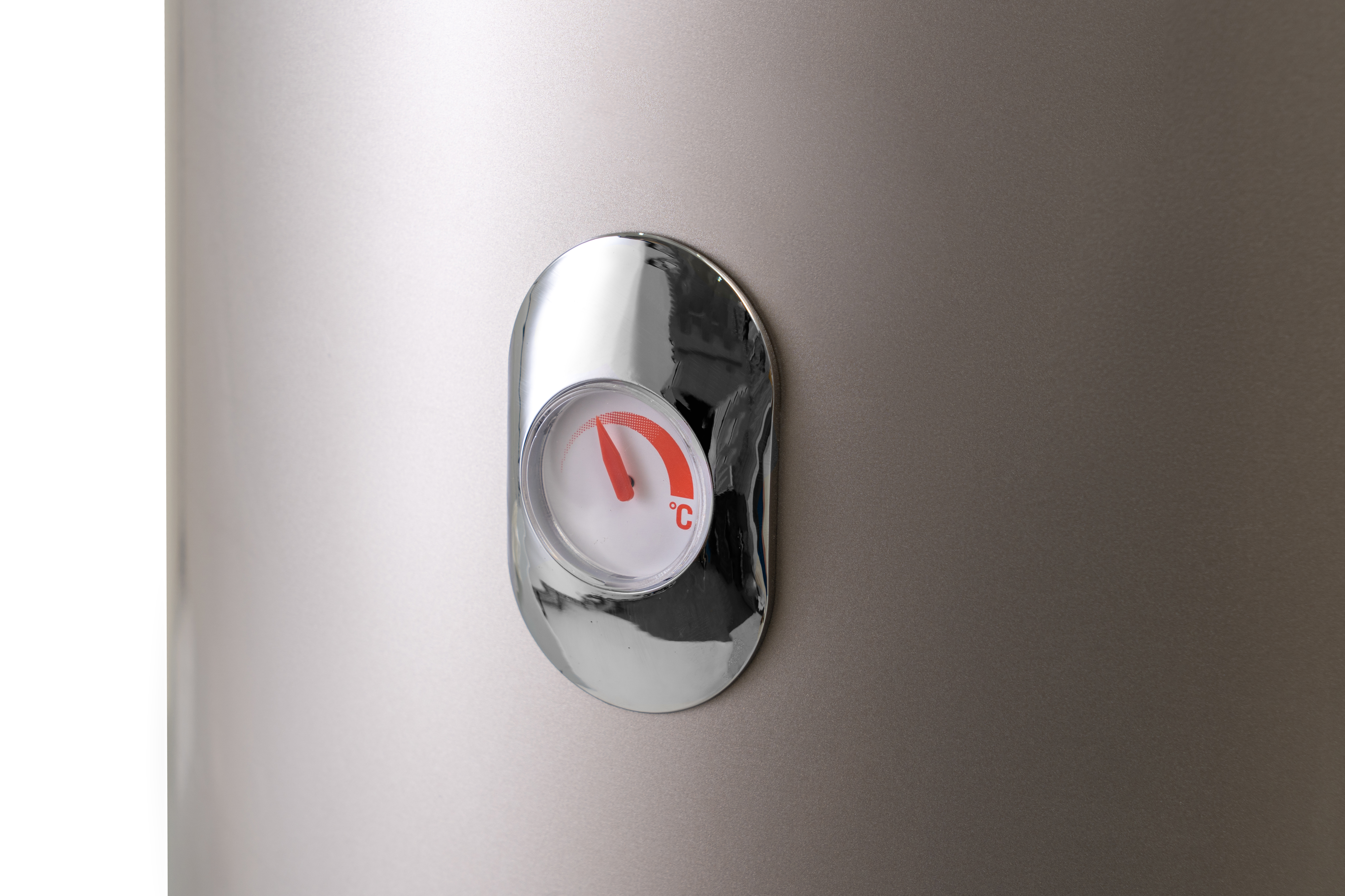 Изображение товара Накопительный водонагреватель электрический 50 л Haier Es50v-color 1.5 кВт