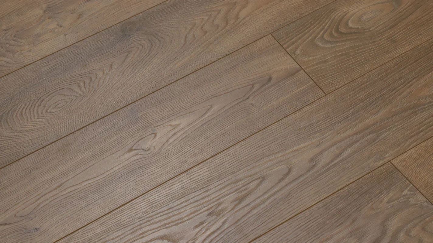 Изображение товара Ламинат AGT Bering Памир 33 класс коричневый 8 мм с фаской 120 см 1.88 м2