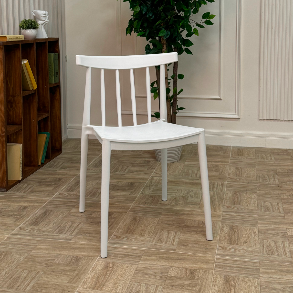 Изображение товара Стул Royal Family Kai 50x50x77 см полипропилен белый 2 шт