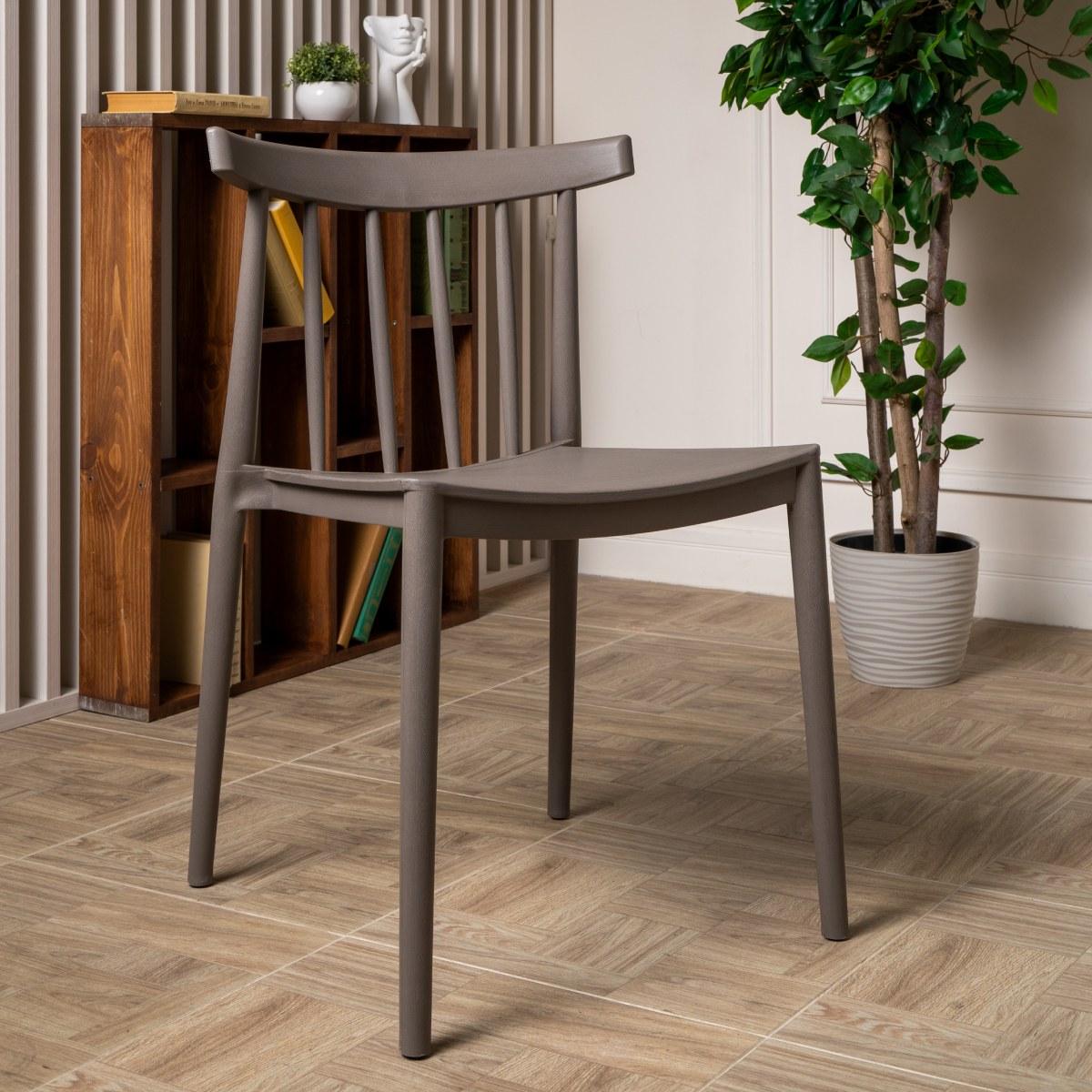 Изображение товара Стул Royal Family Kai 50x50x77 см полипропилен коричневый 2 шт