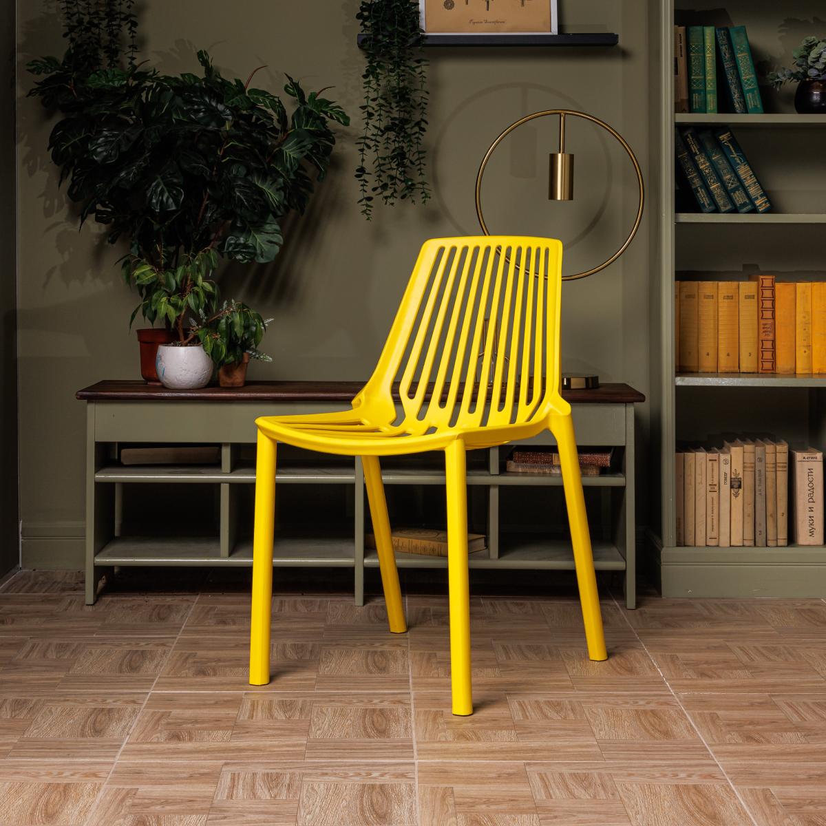 Изображение товара Стул Royal Family Nico 56x45x80 см полипропилен желтый 8 шт