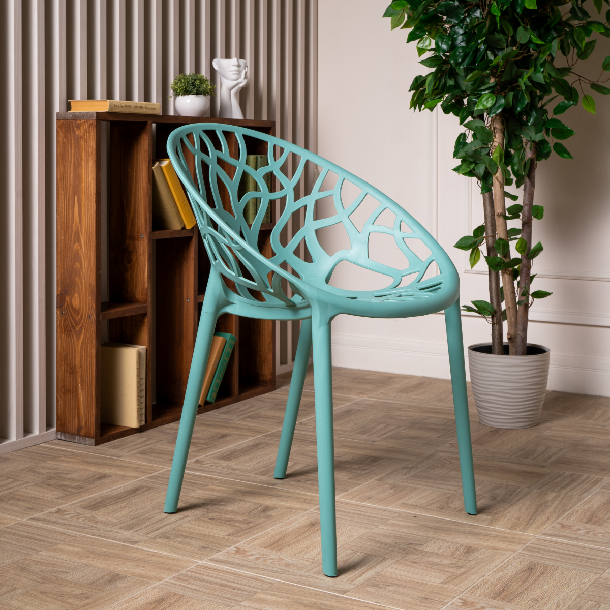 Изображение товара Стул Royal Family Aria из армированного полипропилена для улицы и дома