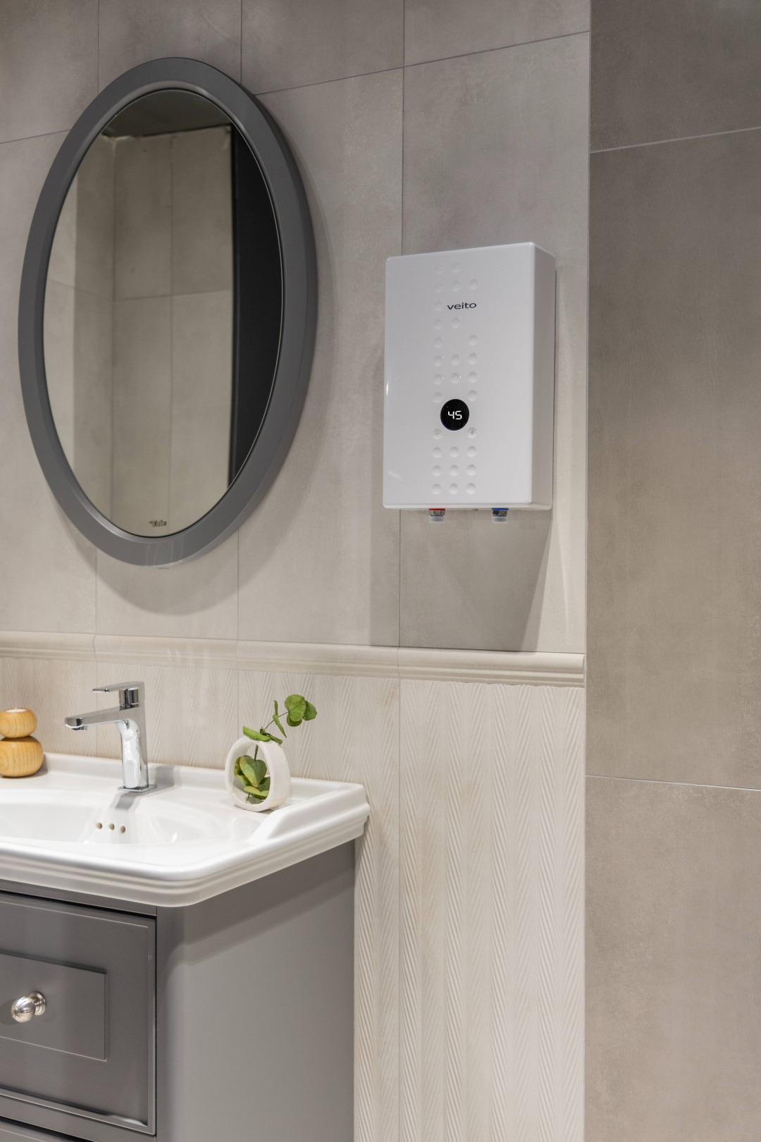 Изображение товара Проточный электрический водонагреватель Veito Flow E 8.8 кВт для дома и кухни