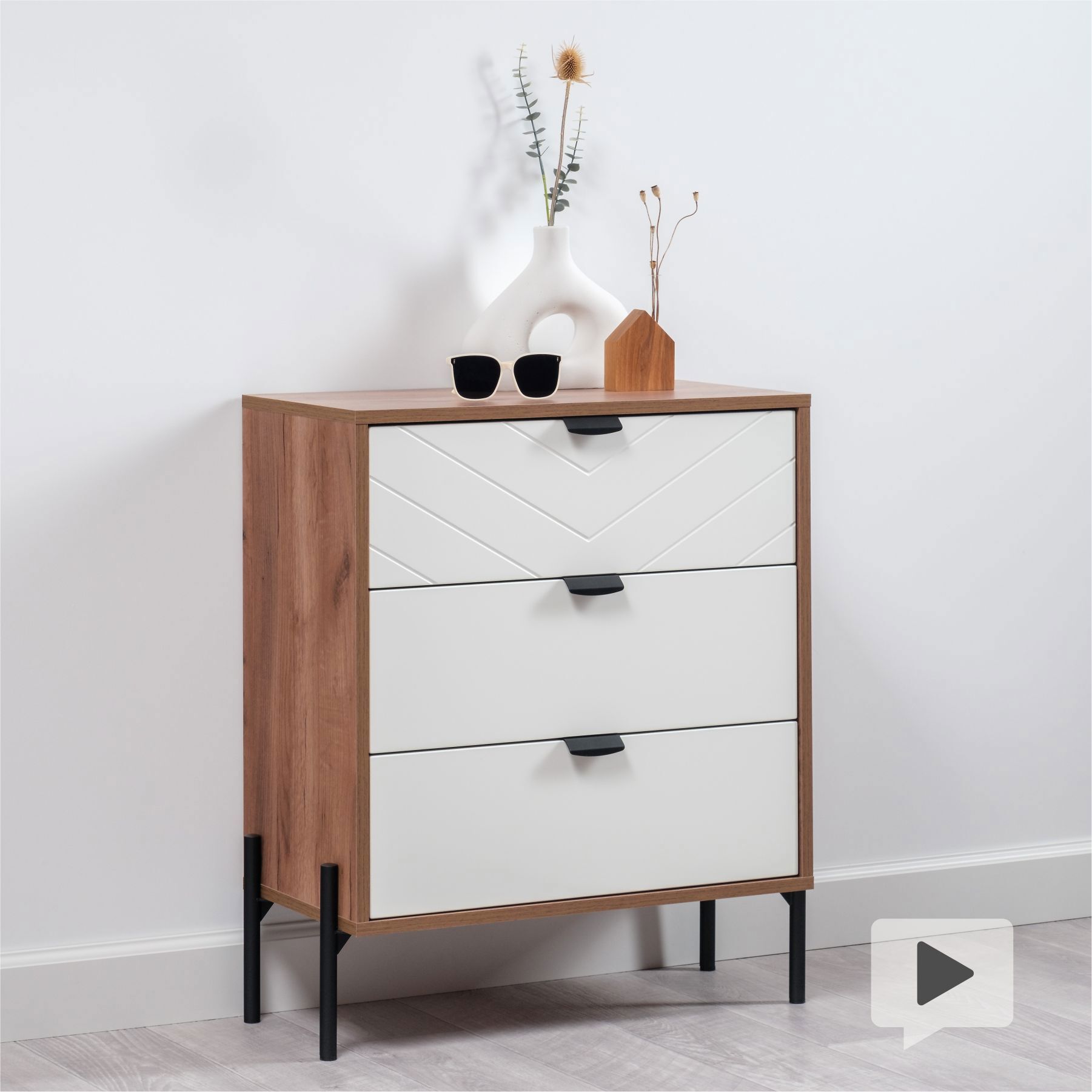 Изображение товара Комод Mobi Венеция 3 ящика 65.9x33.8x76.2 см ЛДСП цвет дуб крафт табачный/белая шагрень