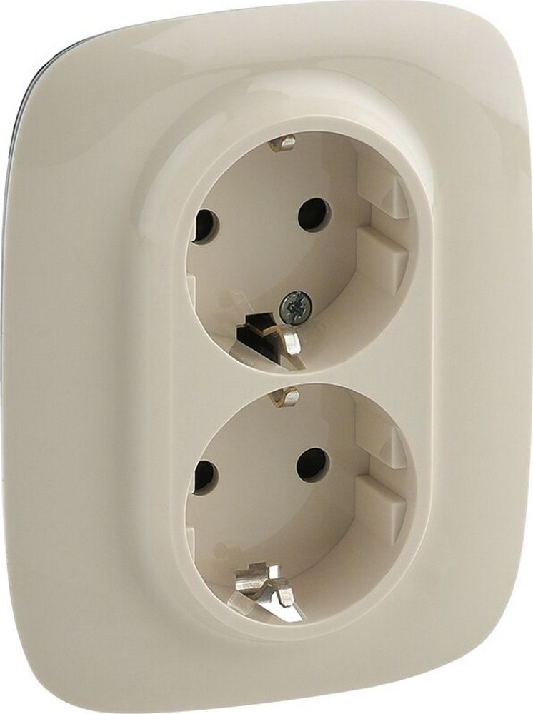 Изображение товара Розетка двойная встраиваемая Legrand Valena ALLURE 753826 с заземлением слоновая кость