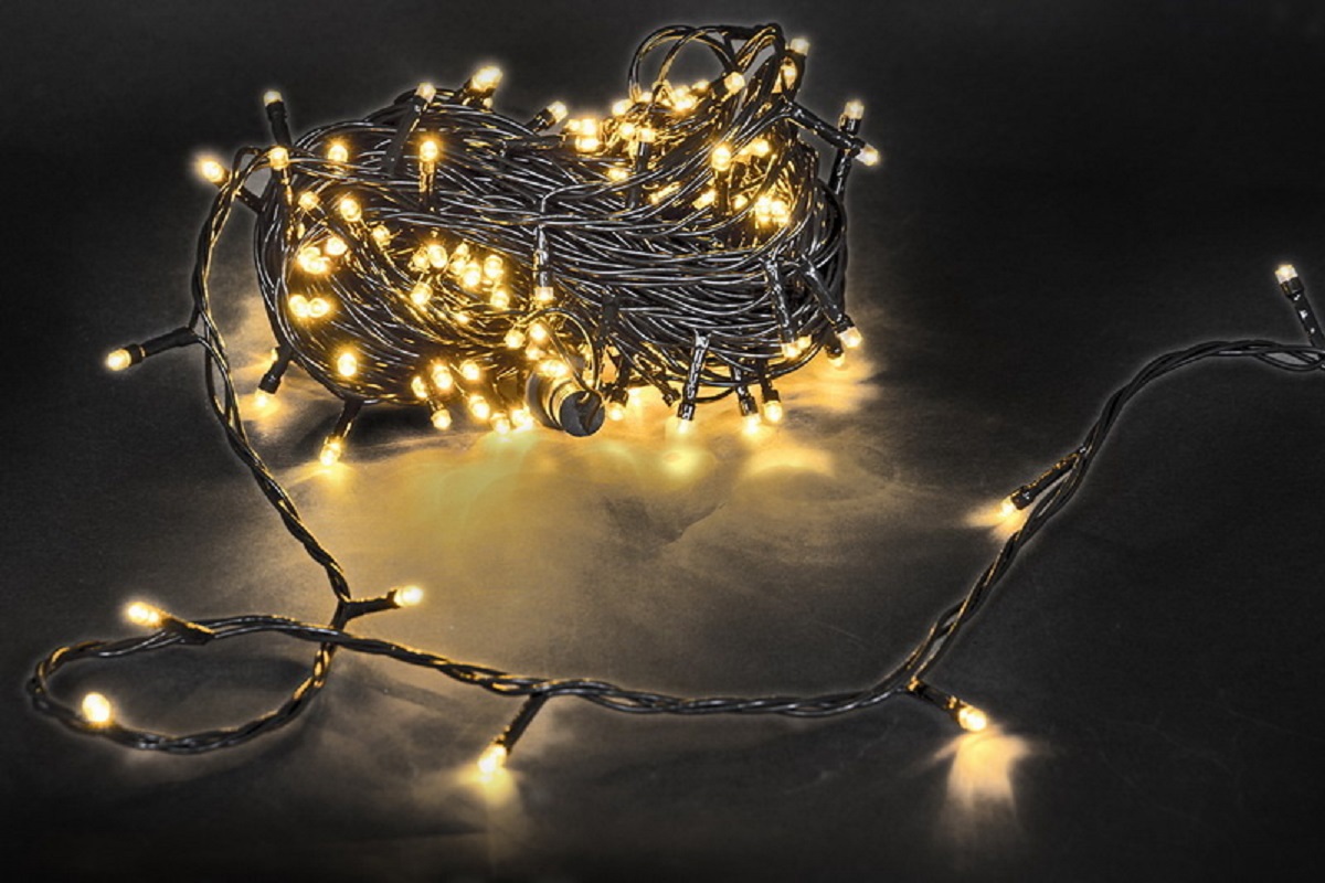 Изображение товара Электрогирлянда комнатная Sneha A-244 WW 18 м 200 LED теплый белый с блоком питания